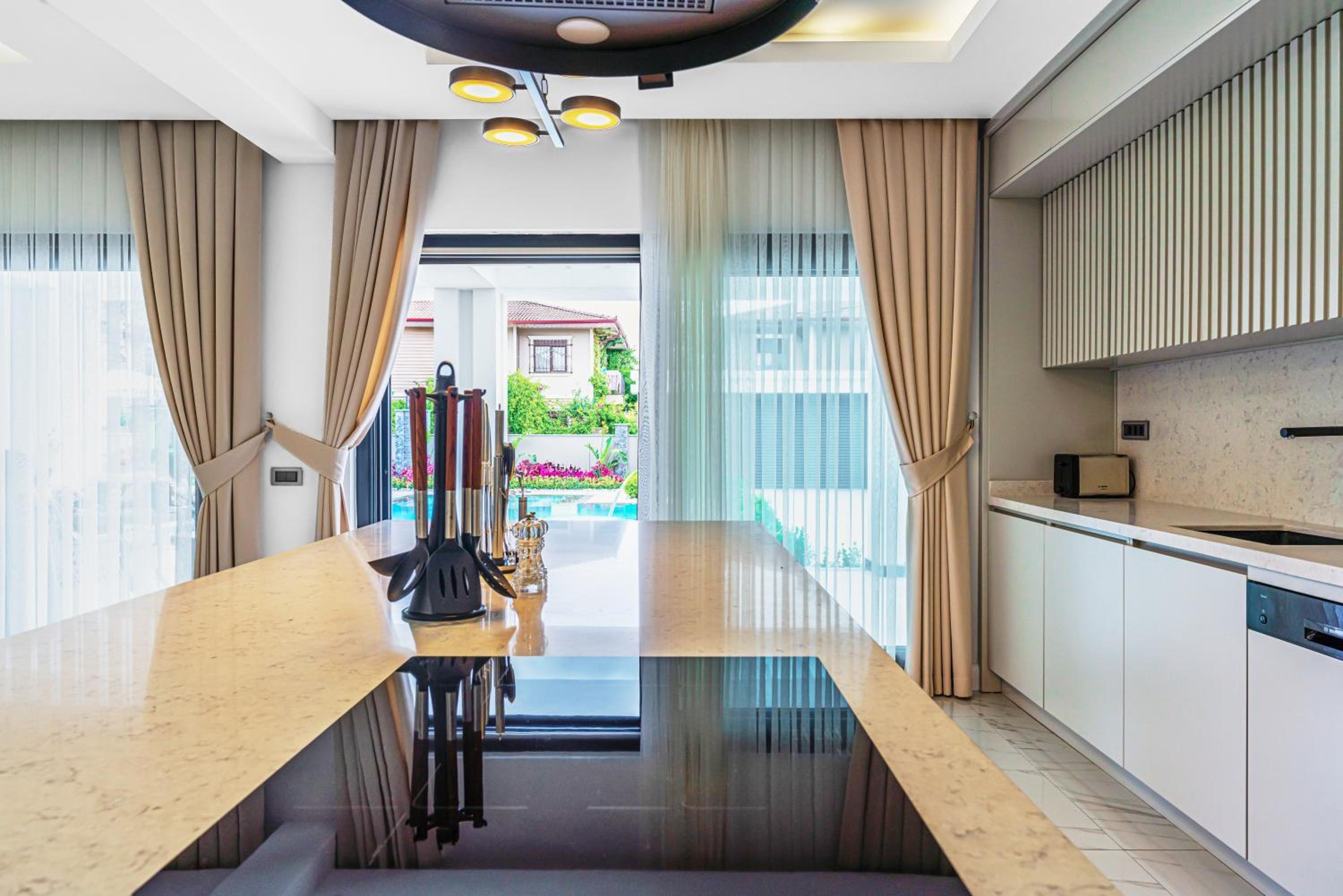 Edem Villa Diamond view 5