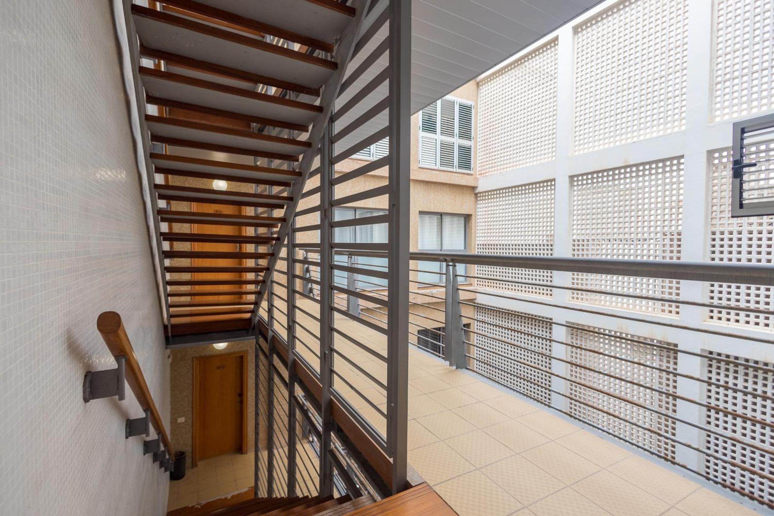 Las Canteras Cozy Apt - 2 min walk to beach view 2
