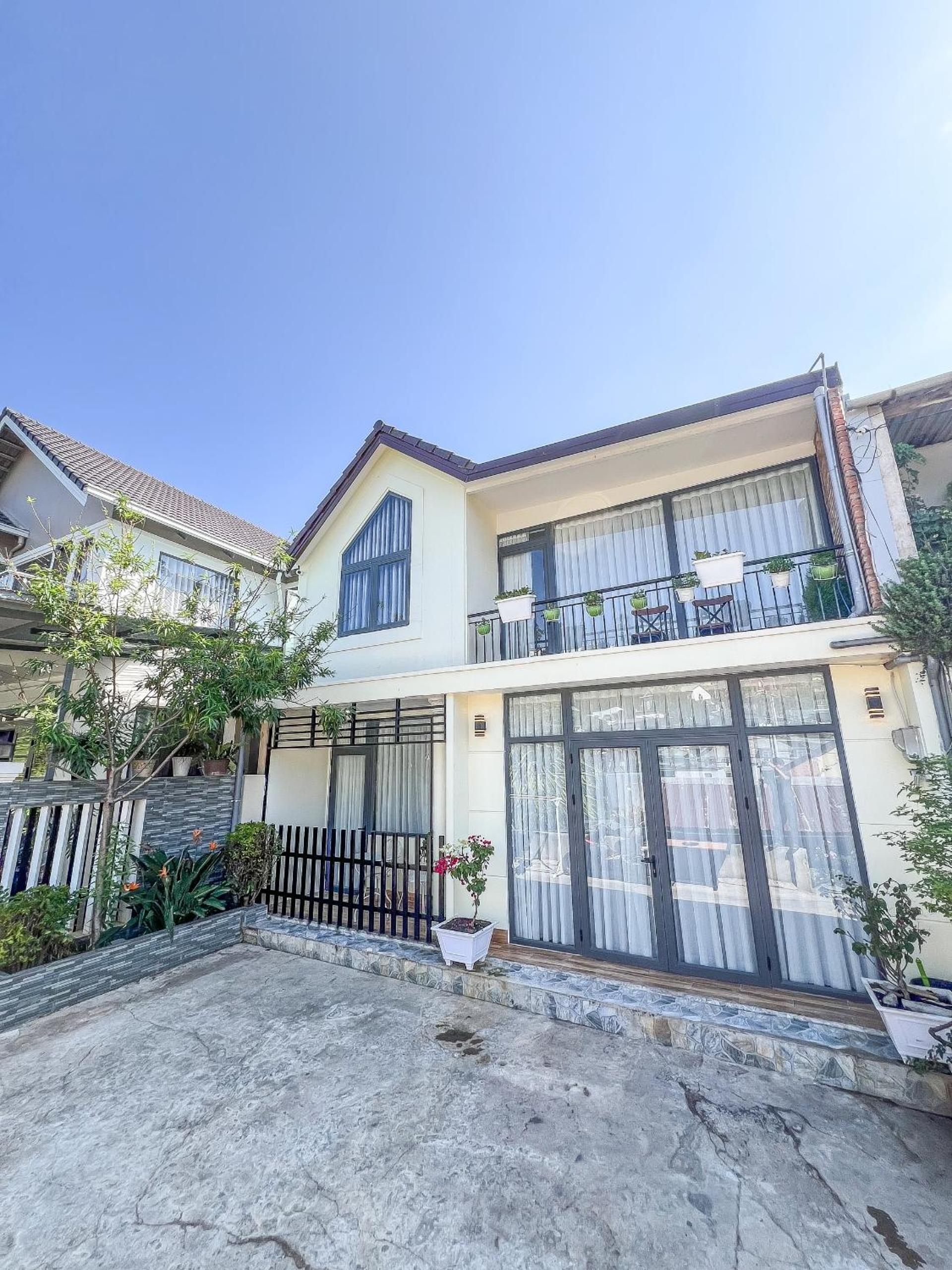 House View Trong Phố view 3