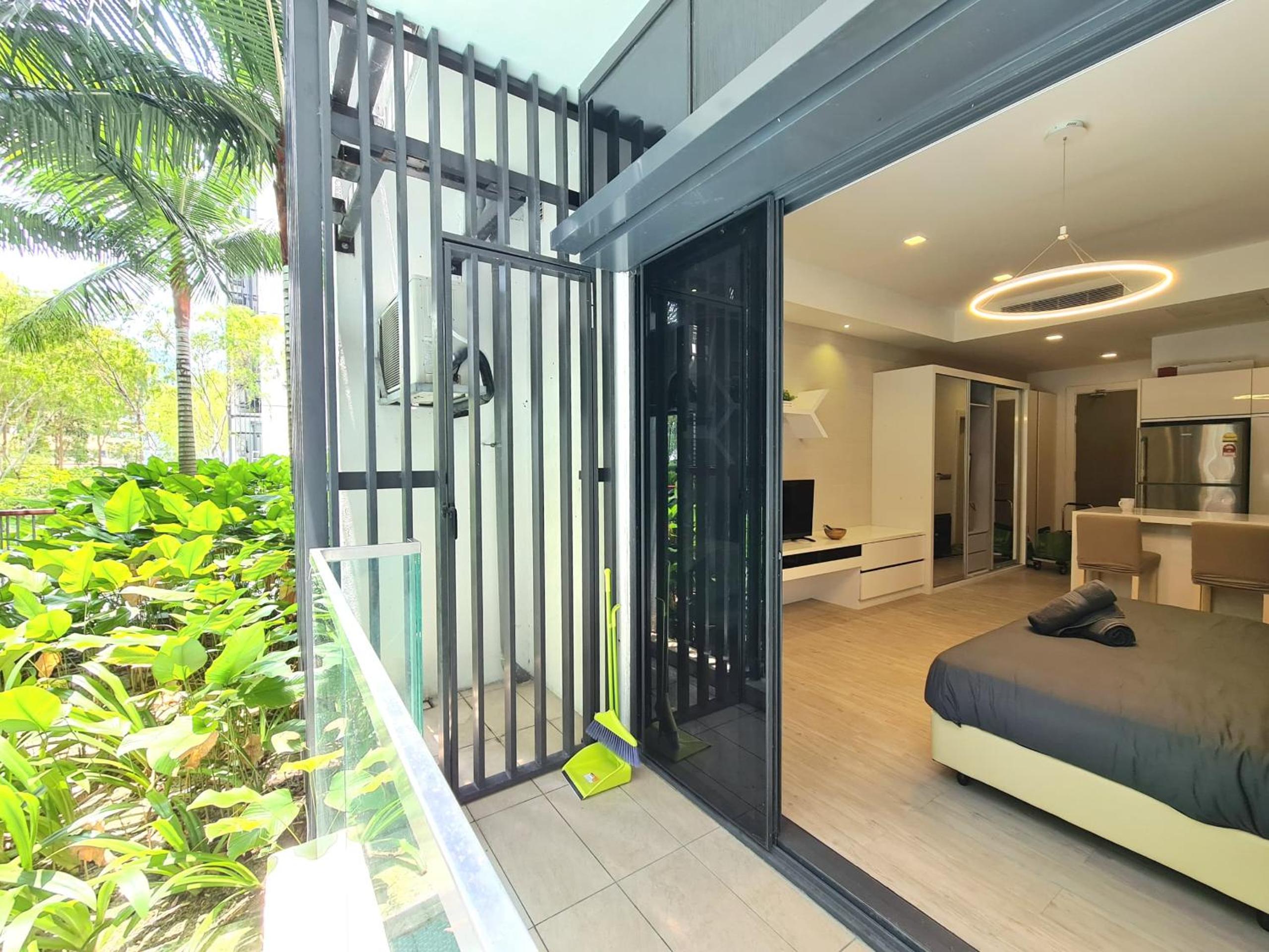 M city service suite KLCC