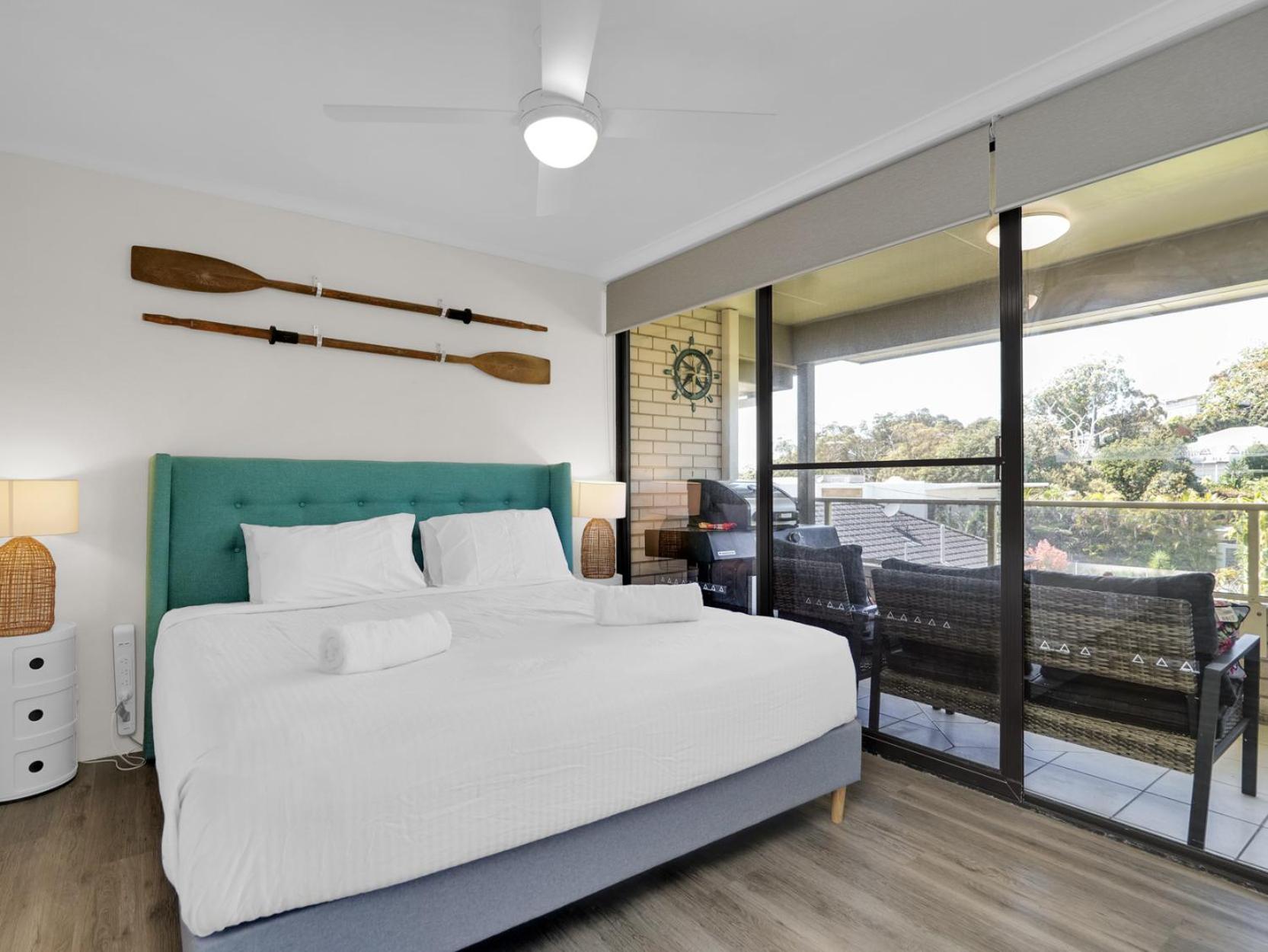 Brontilly at the point Beach front unit perfect for families with Free WiFi