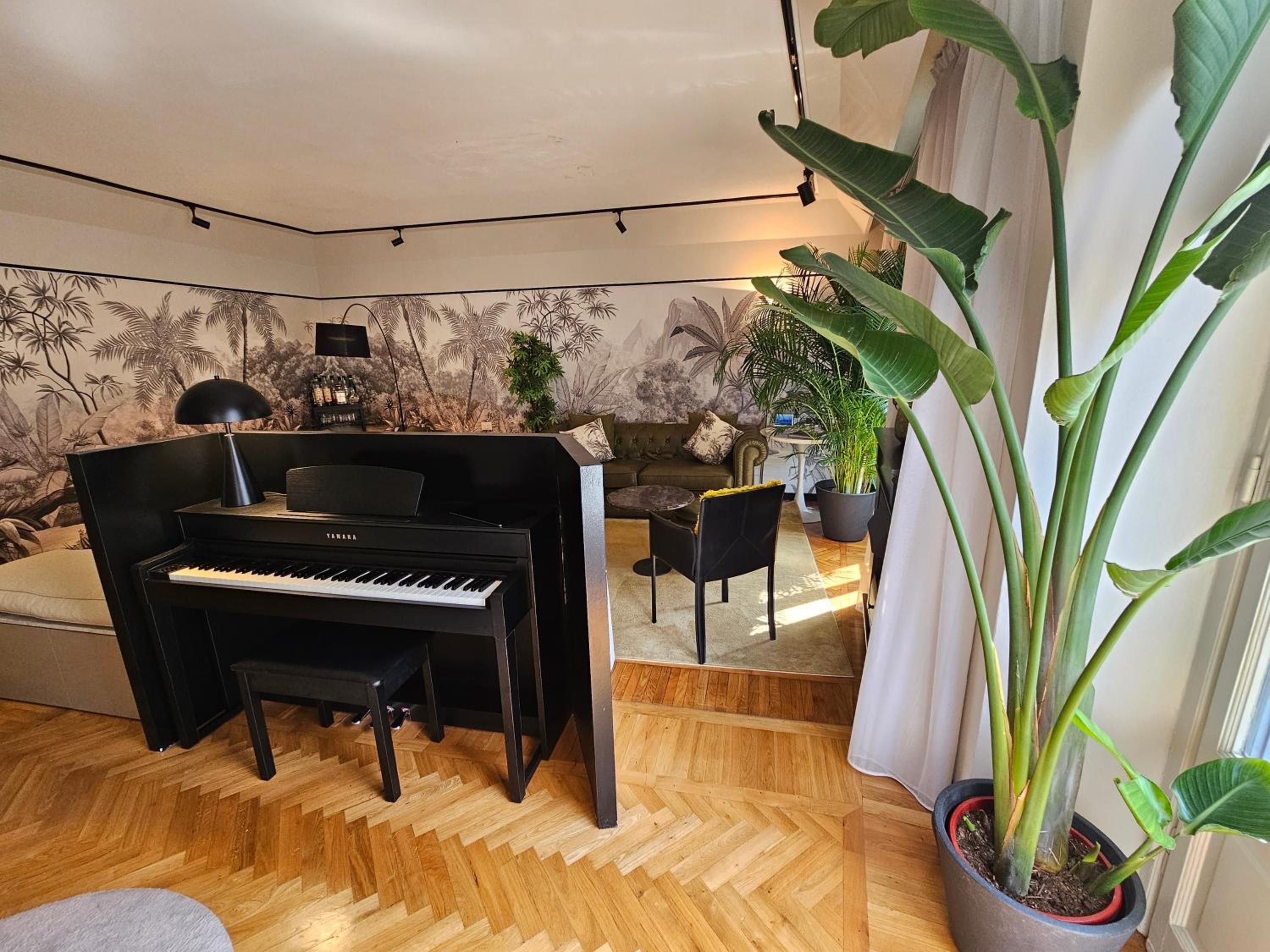 lounge