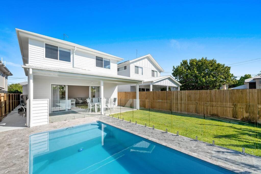 Luxury House with Pool, close to CBD