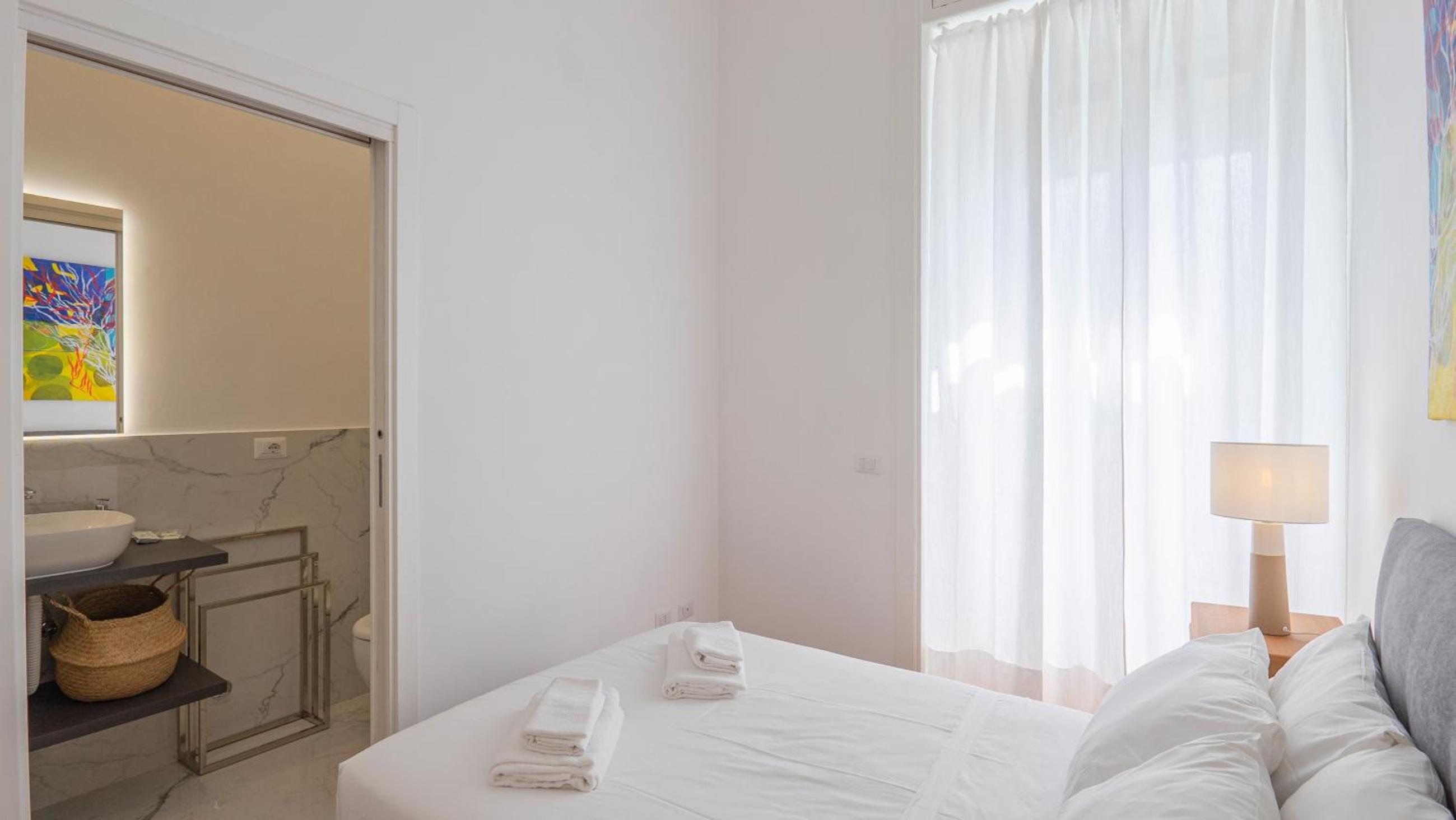 Domus San Giovanni Elegant Apartment