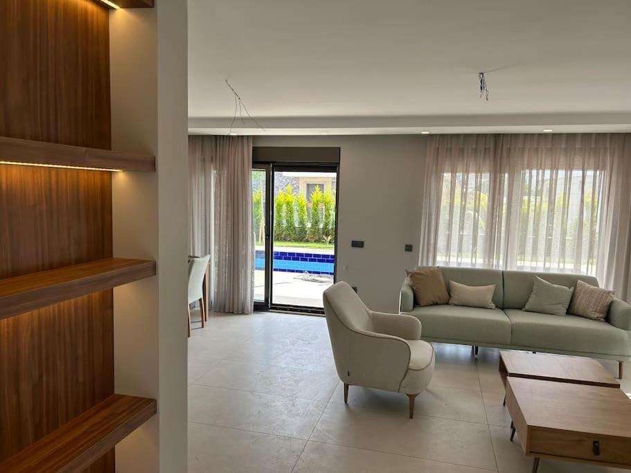 Antalya Belek'te özel havuzlu villa sitesi view 3