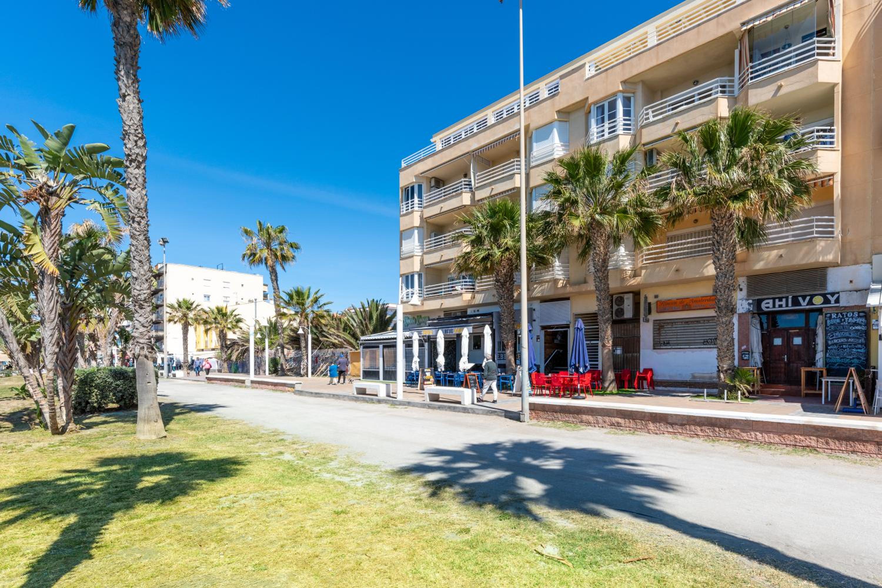 WintowinRentals 1ª Linea de Playa, Parking y WIFI
