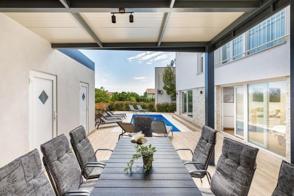 Villa Skylounge