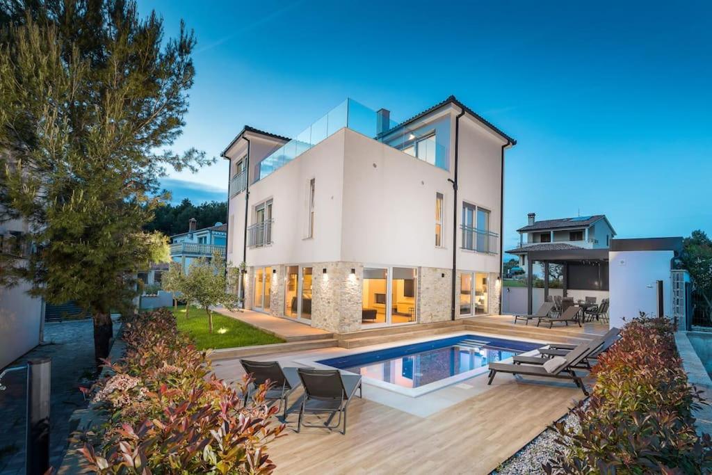 Villa Skylounge