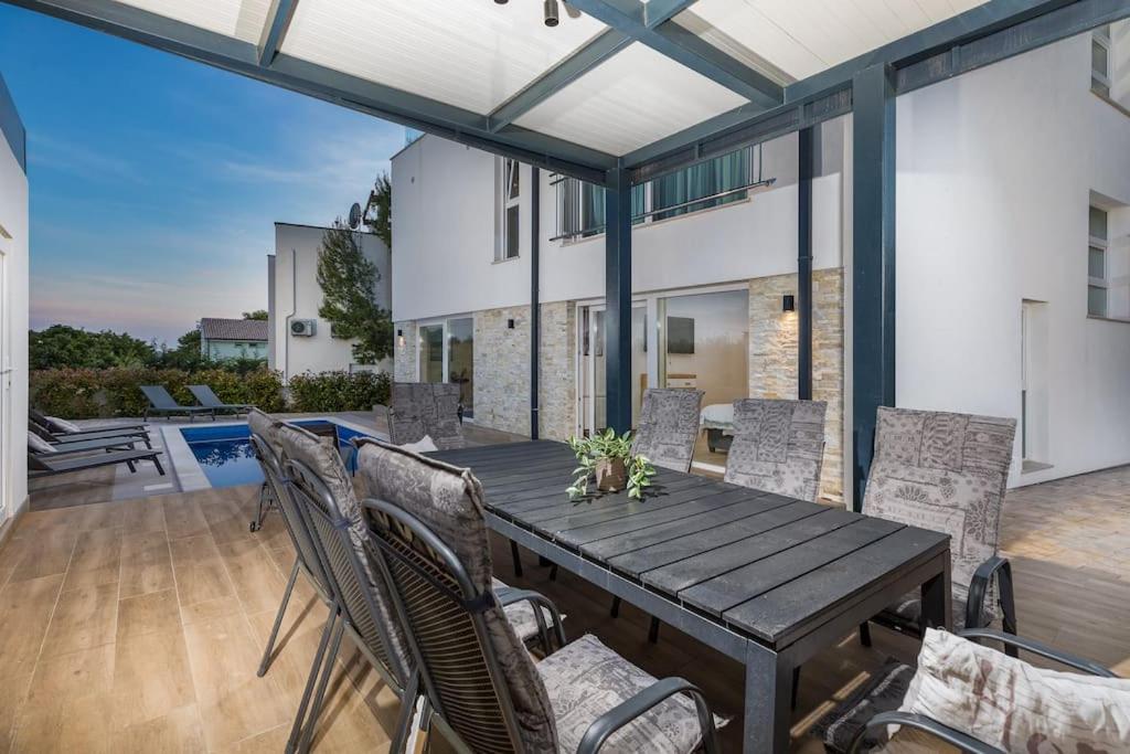 Villa Skylounge