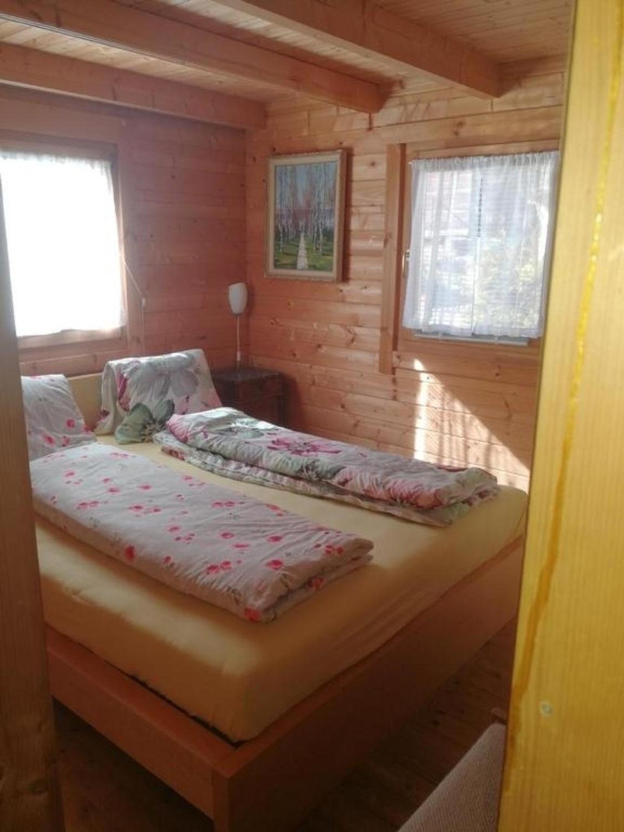 Chalet Blockhaus auf Camping - b48513