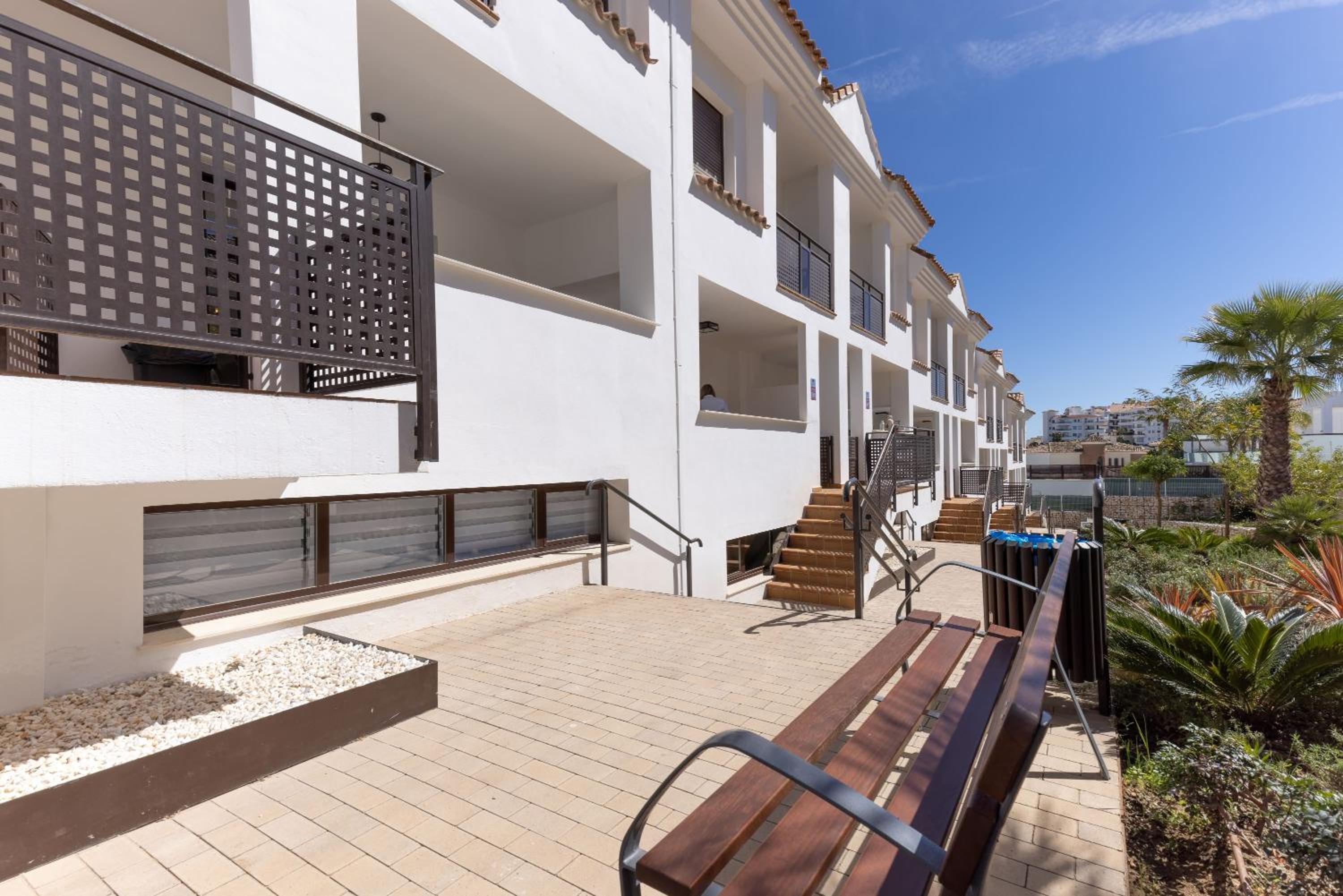 Spacious and modern house in Riviera, Mijas, Costa del Sol, 15min from Marbella