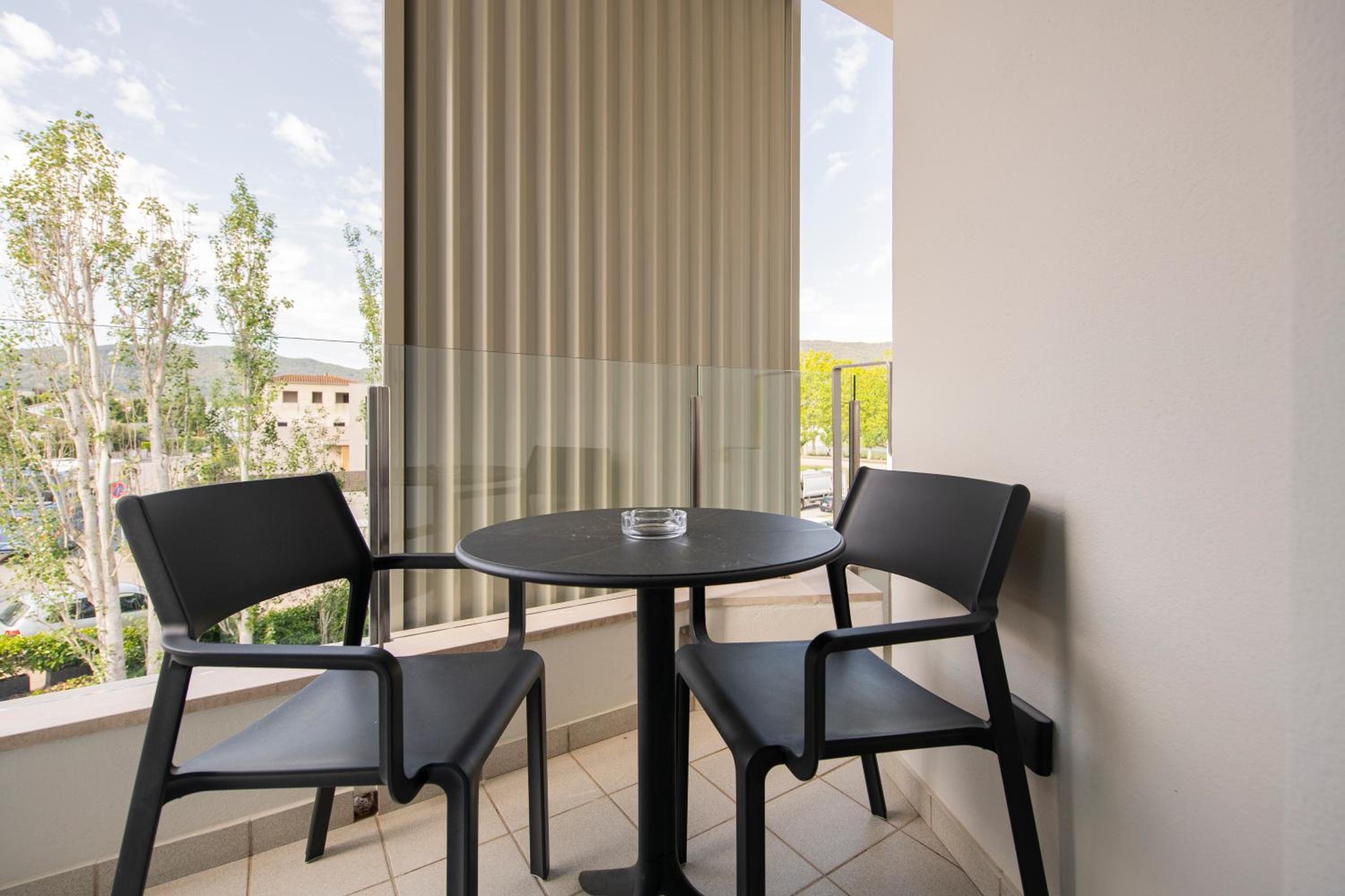 APARTAMENTS LA CARPA