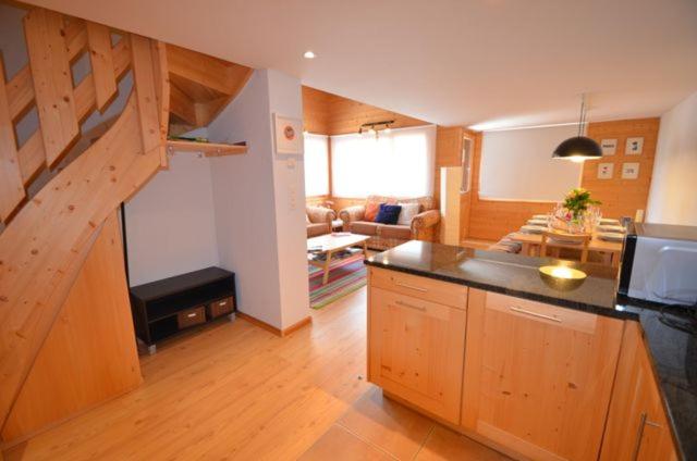 Au Pied des Pistes C7, Grimentz - Modern 3 Bedroom Duplex, Sleeps 8