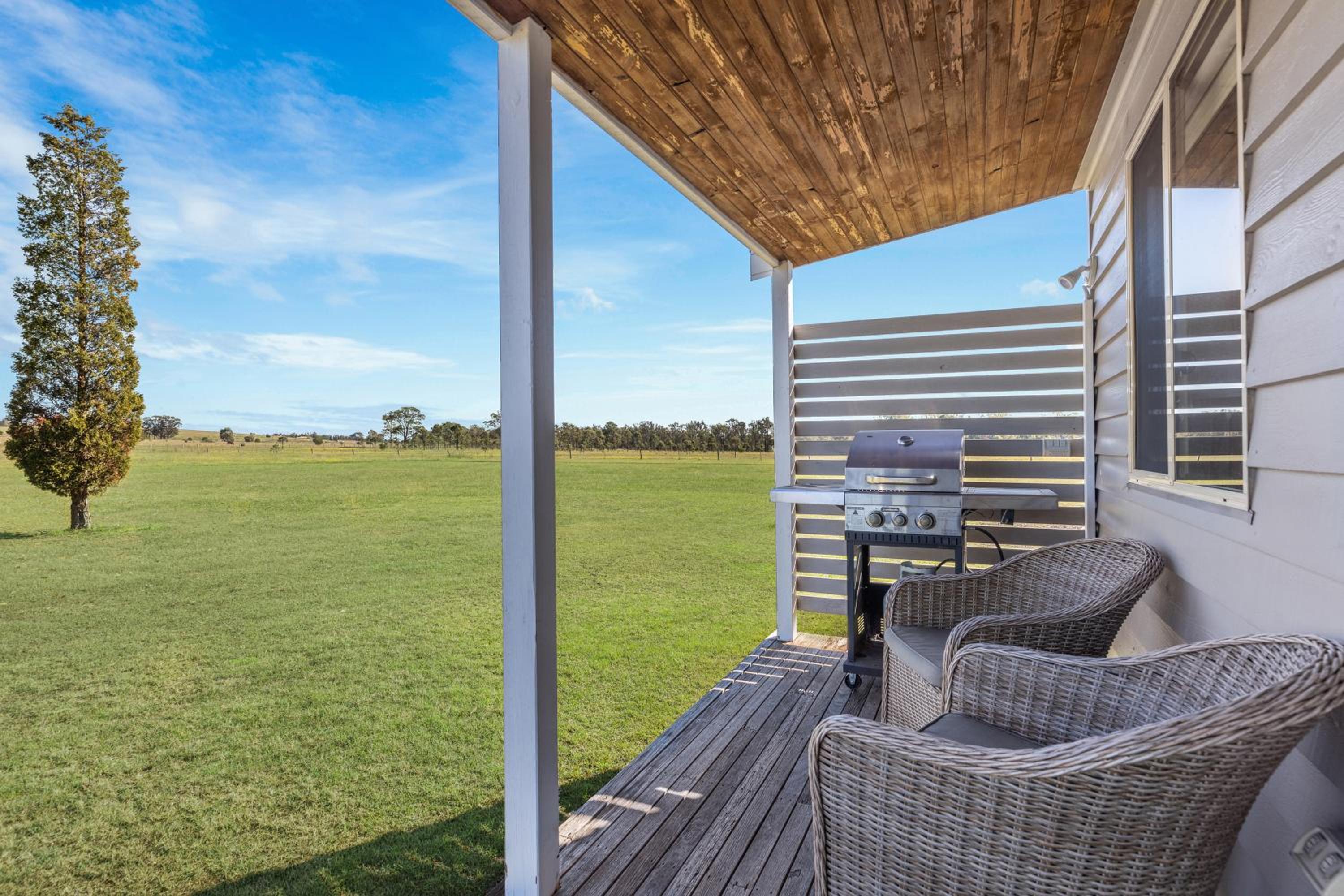 Madigan Cottages - The Kookaburra Cottage