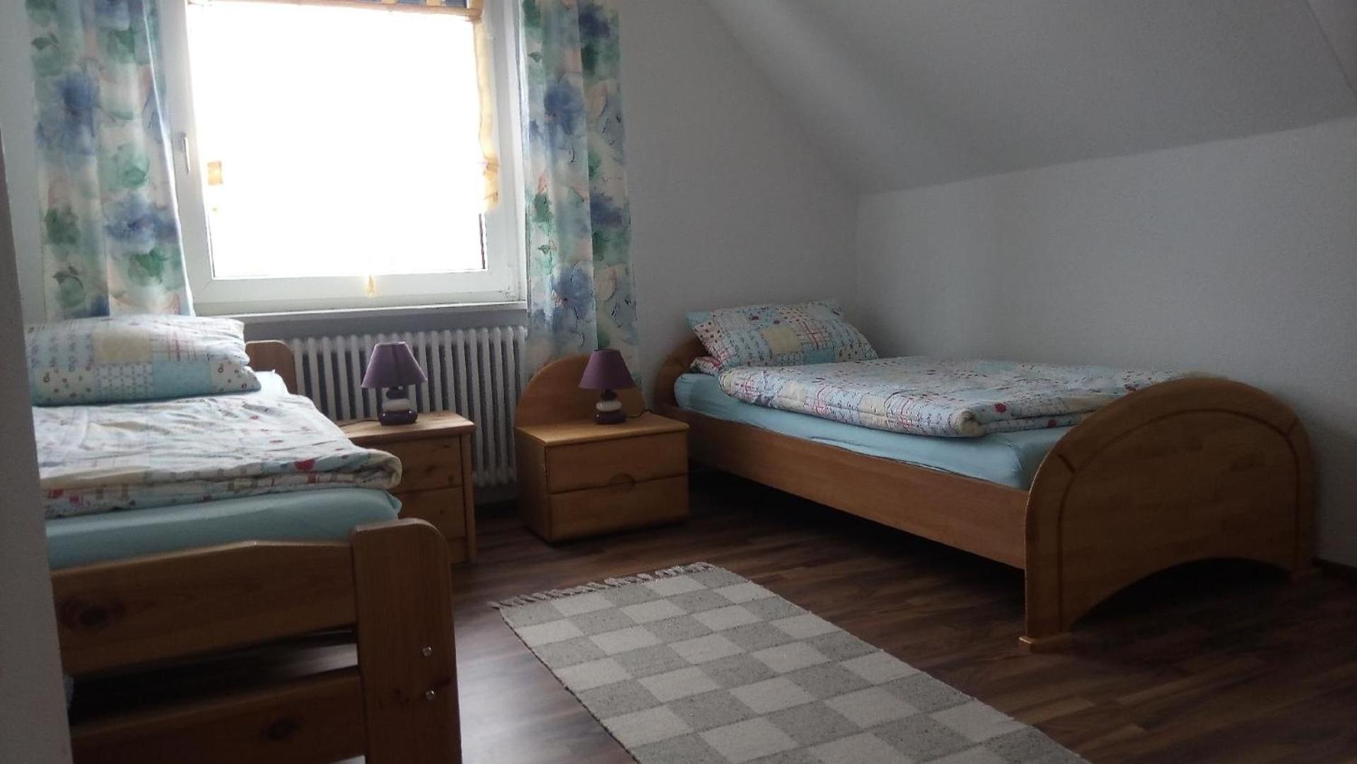 Ferienhaus In Ruhiger Lage Mit Großem Garten