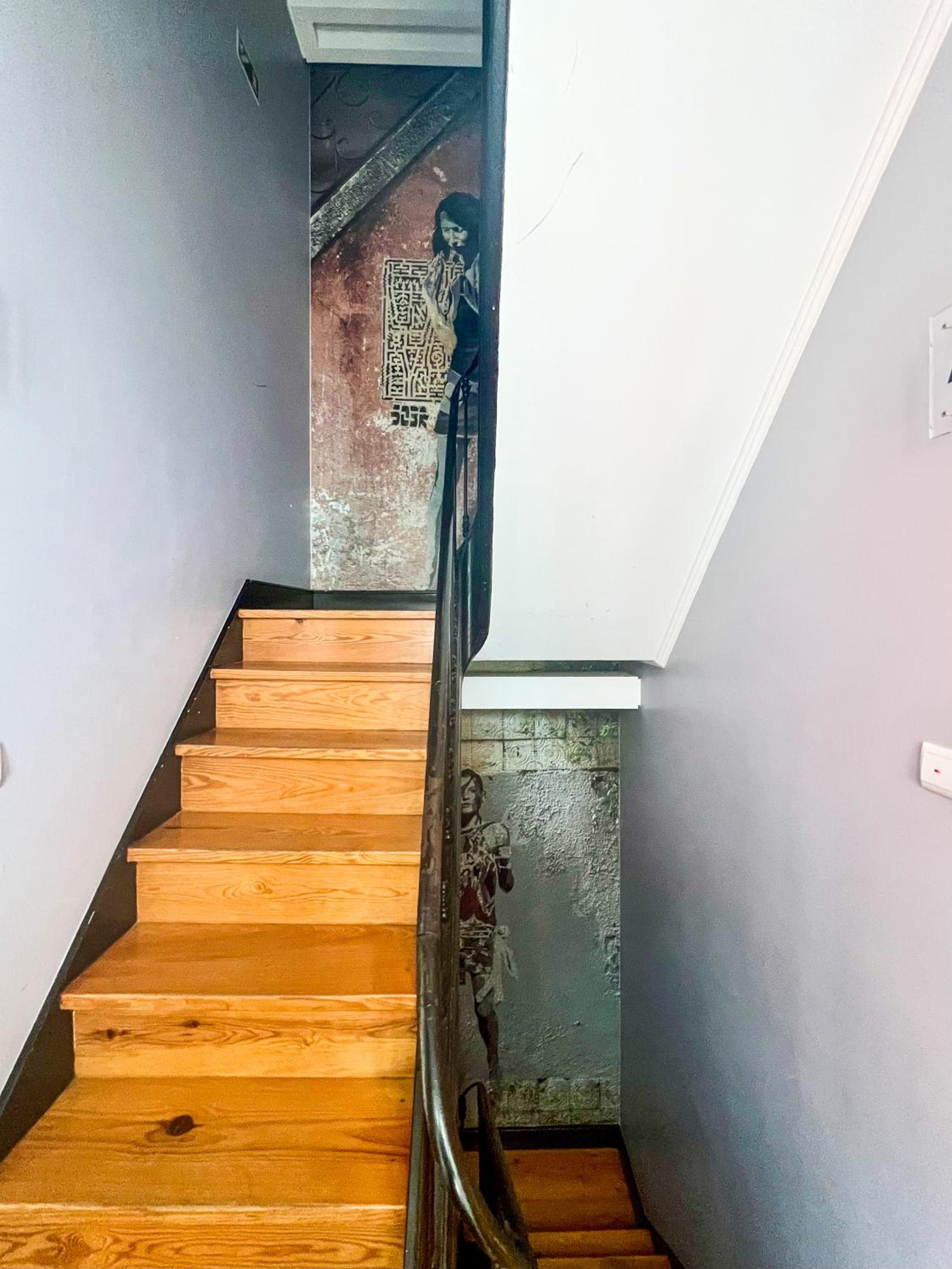 Modern Studio close to TimeOut market