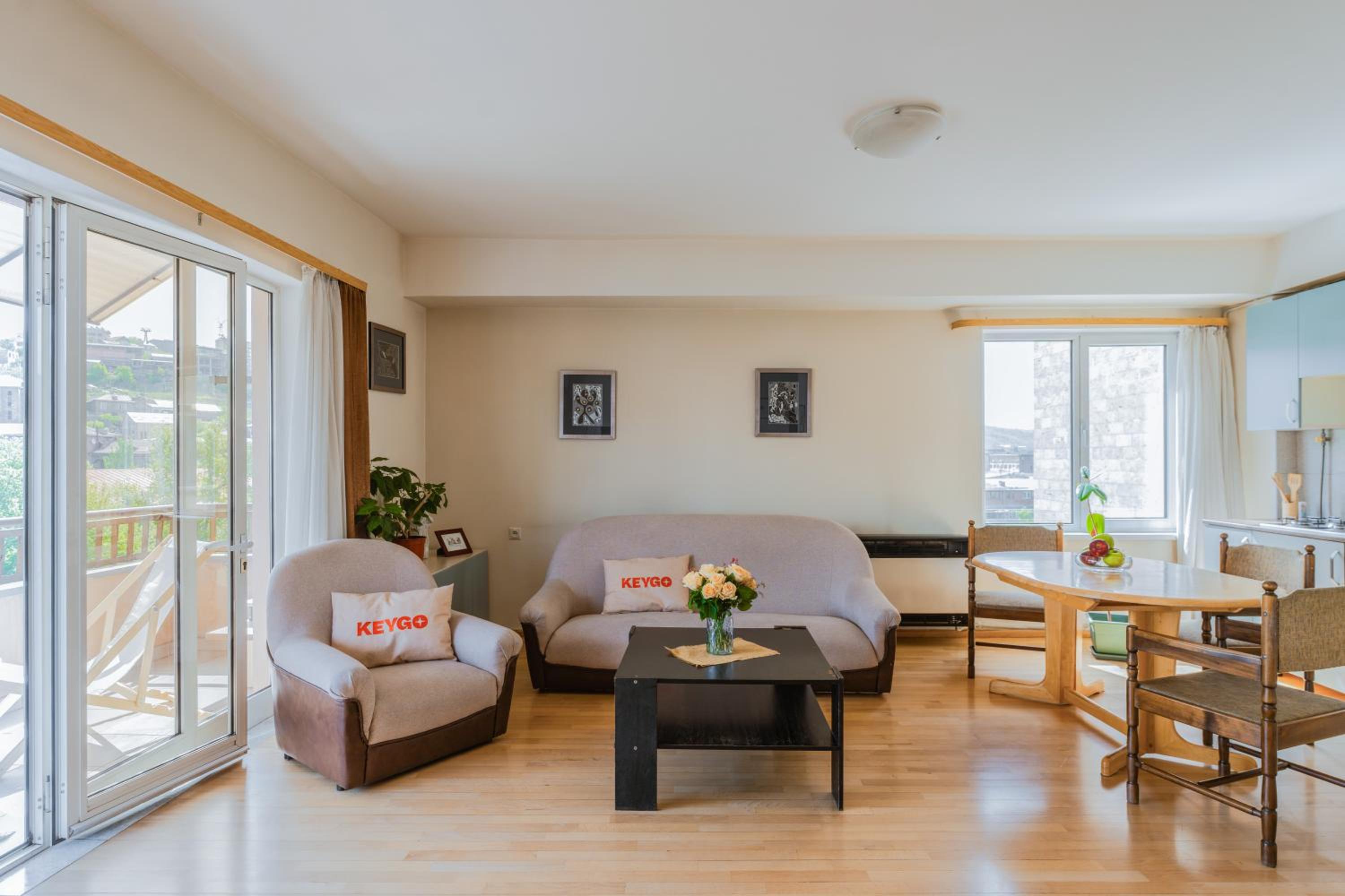 Apartment KeyGo #0009 near the Matenadaran Museum