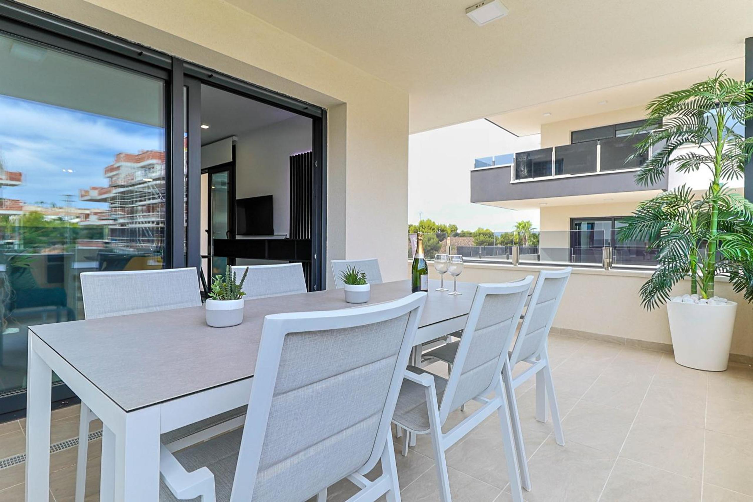Luxury Apartment Amanecer Villamartin