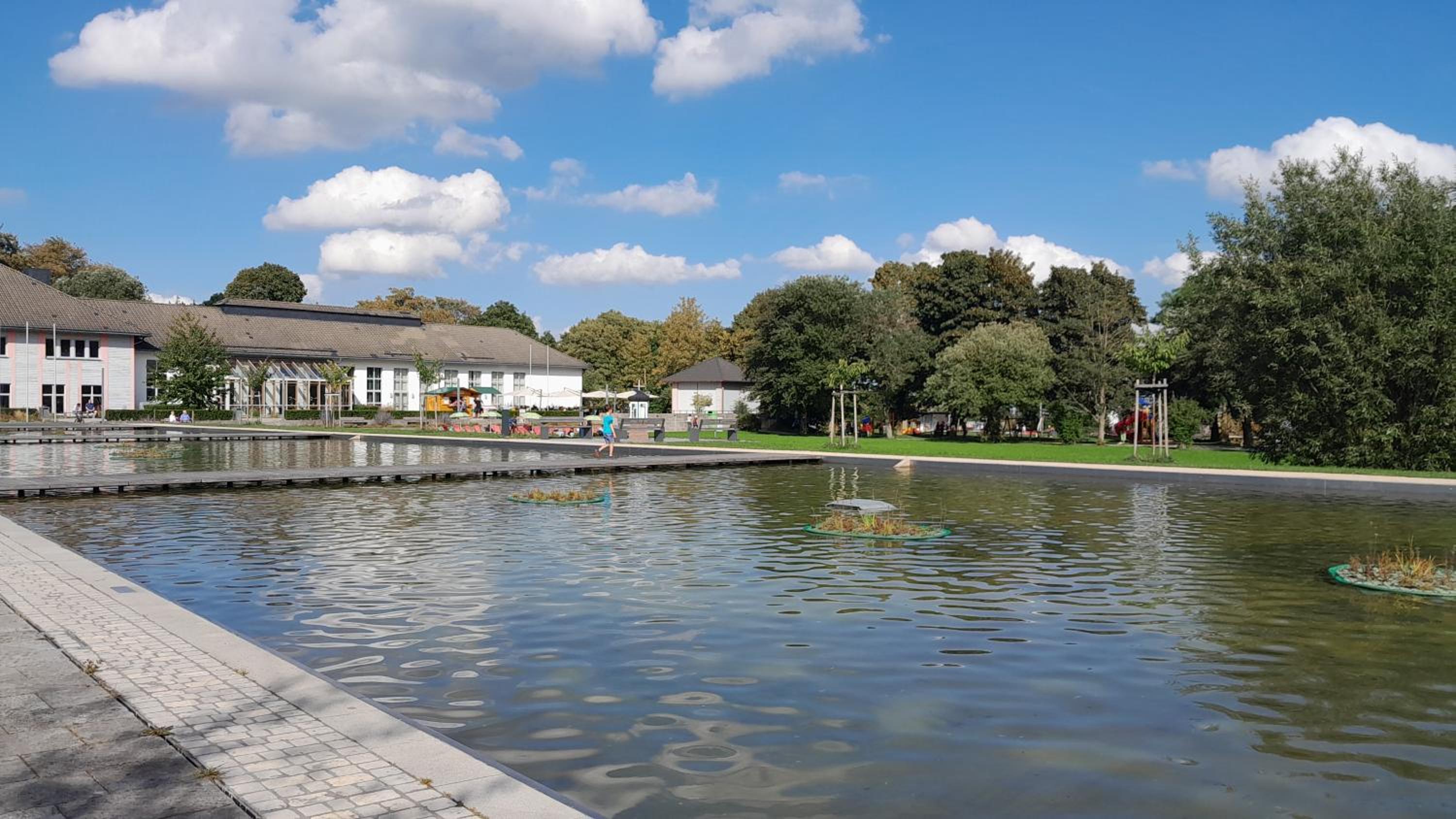 FeWo Oberhof - Tiefgarage und Parkplatz inklusive
