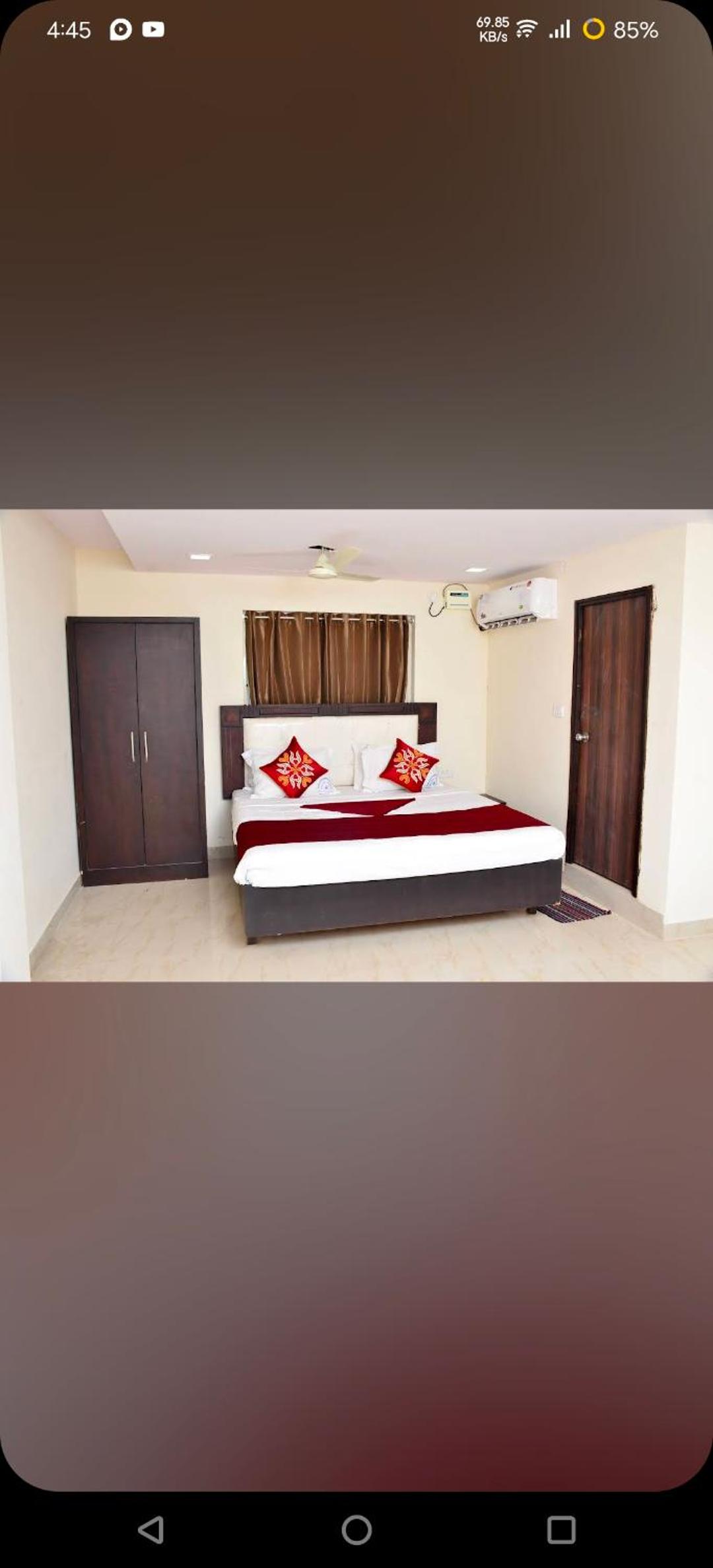 Hotel Sitara Grand view 4