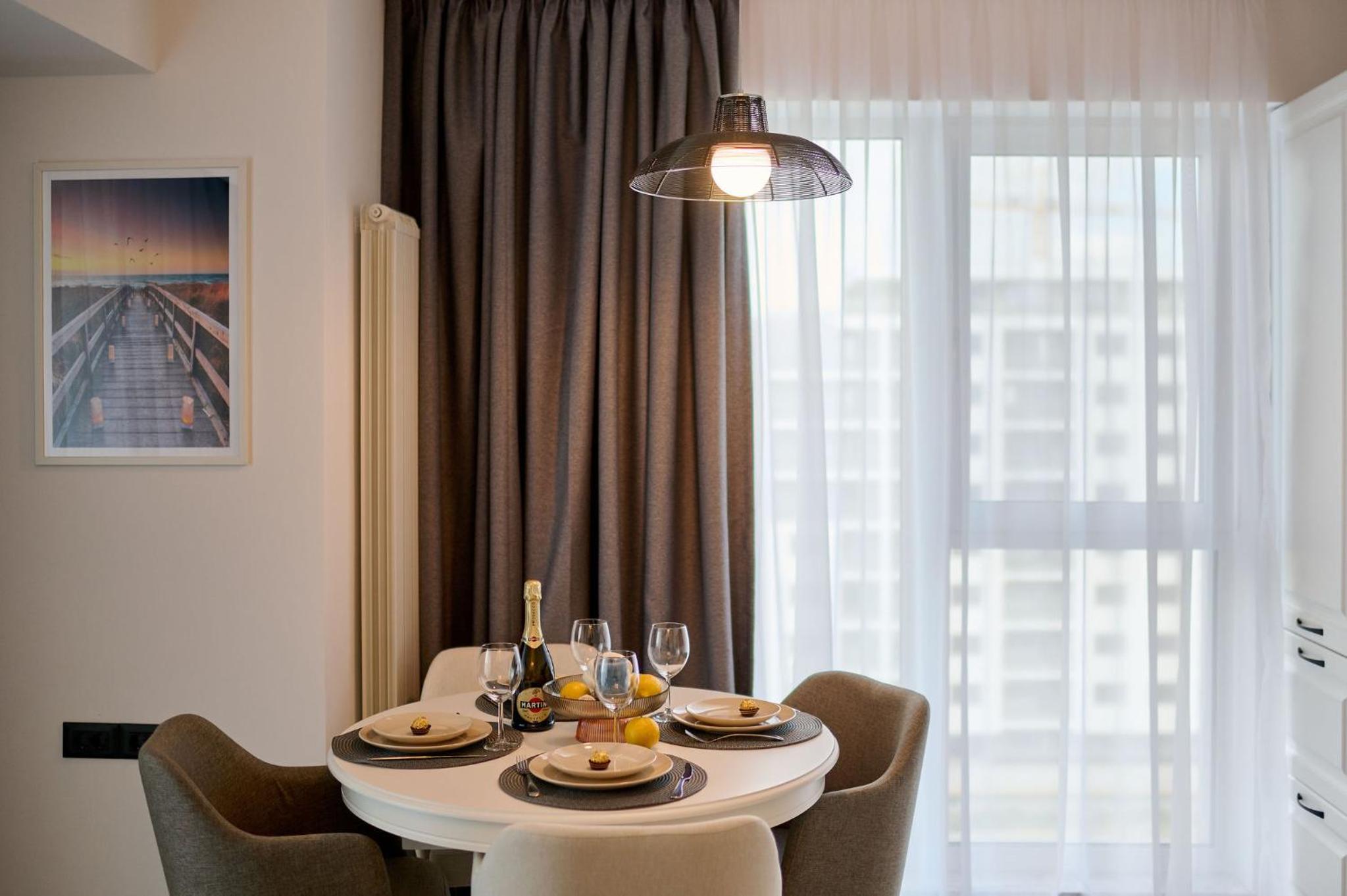 Good Vibes Apartment in Inifinity Pool&Spa- Parking