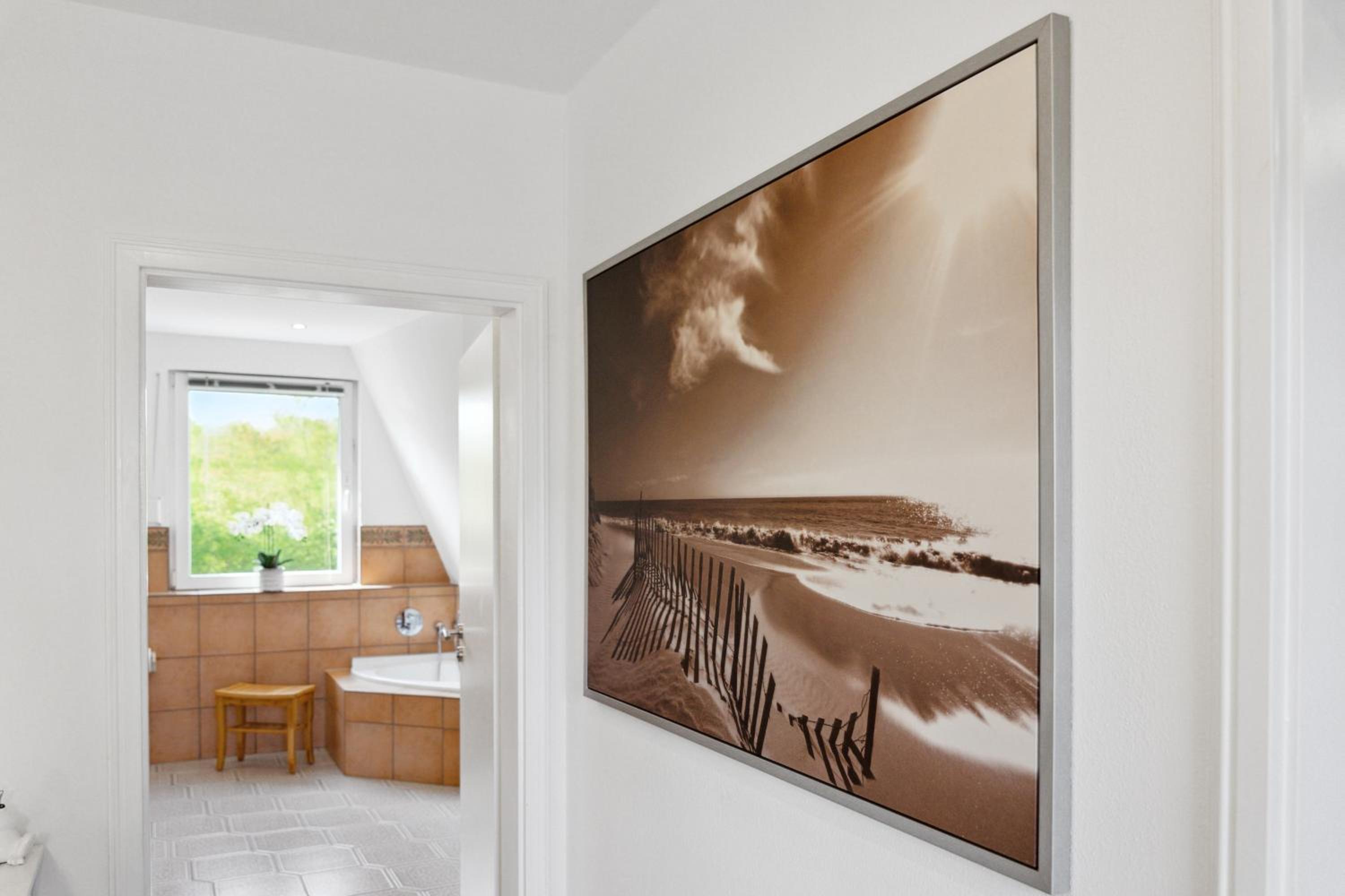 Wellness & Komfortferienwohnung Strandliebe mit Sauna, Terrasse, Garten & Balkon, bei Laboe