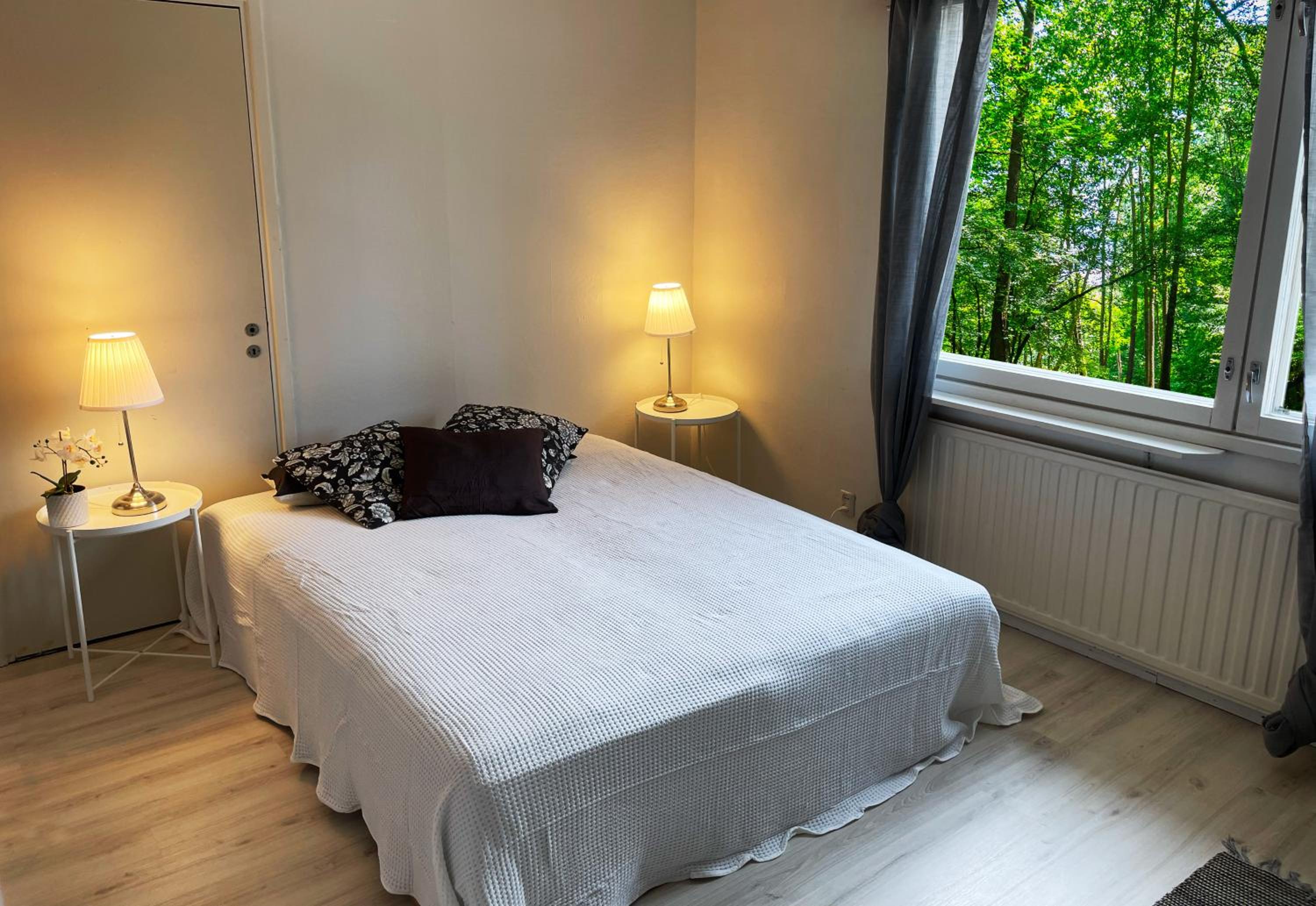 Wanha Koulu Tahko 4h Huone, Sauna, Minikeittiö, RinteetSpaRavintola 6km, Sali, Wifi, Lemm OK, Edukas view 4