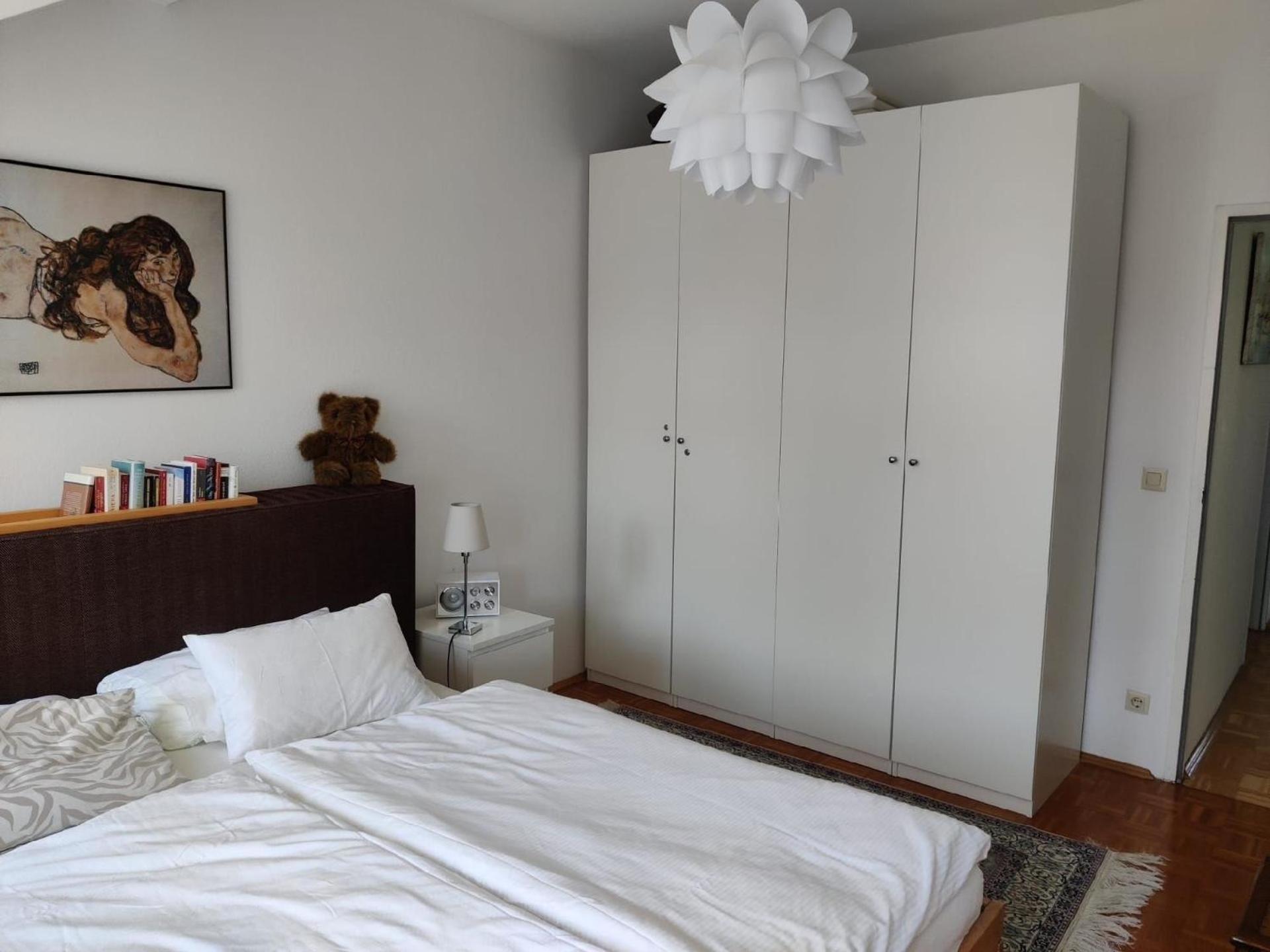 Klimatisiertes 3 Zimmer Appartement mit Terrasse