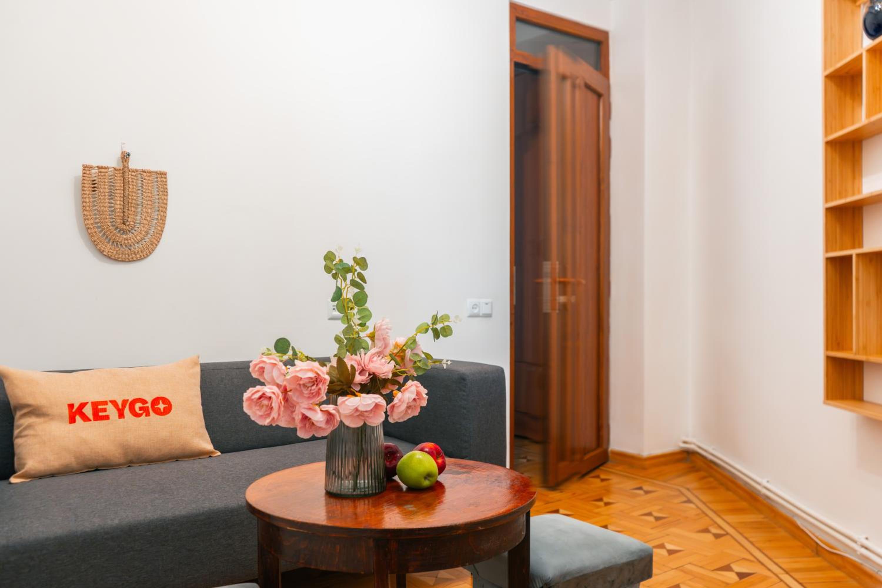 Apartment KeyGo #0011 next to the Opera House