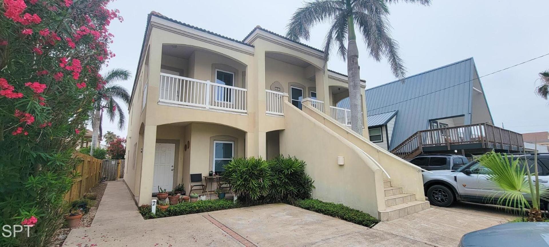 Beach & Palms condo