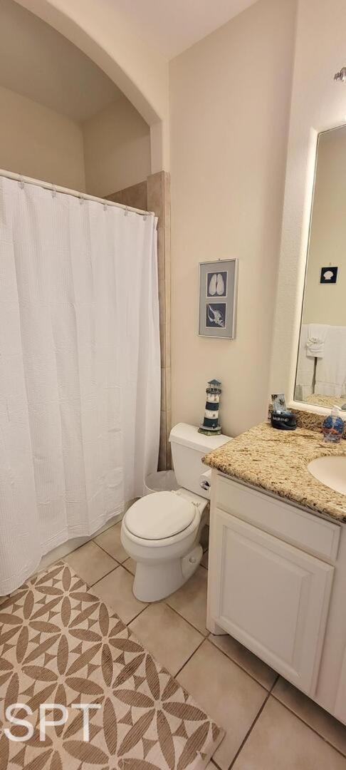 Beach & Palms condo