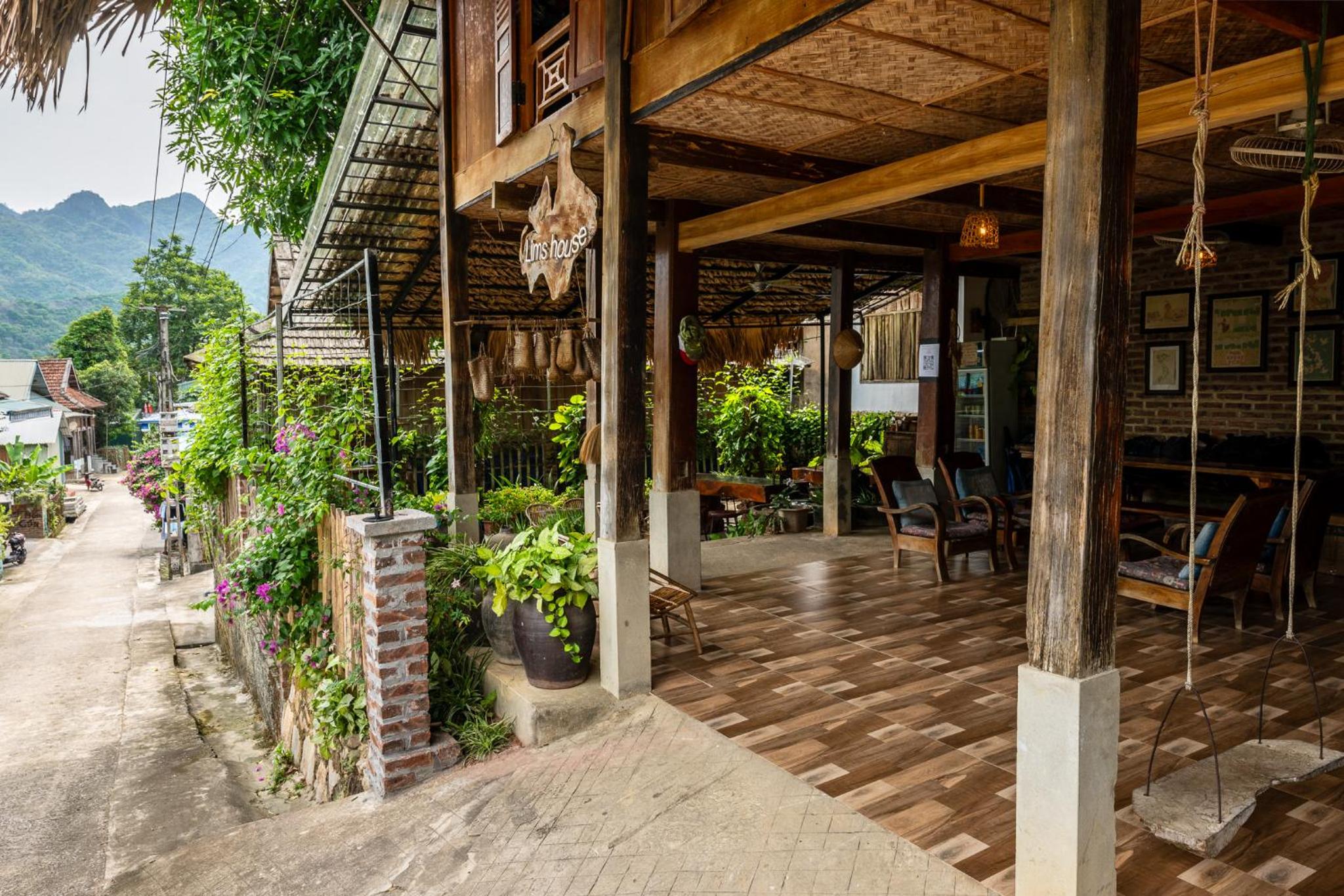 Lim's house