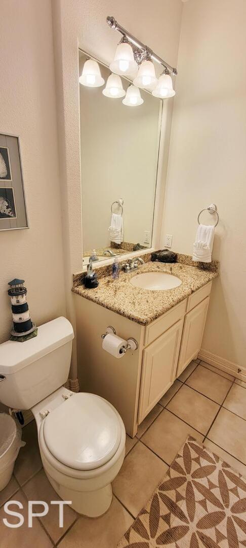 Beach & Palms condo