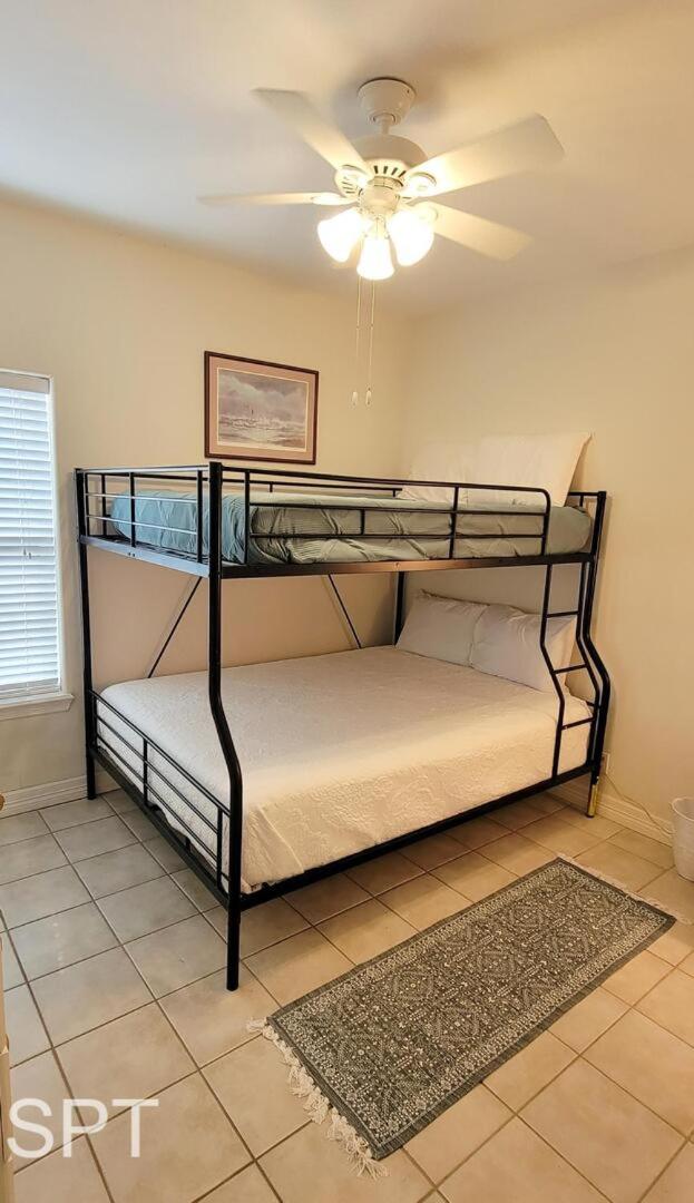 Beach & Palms condo