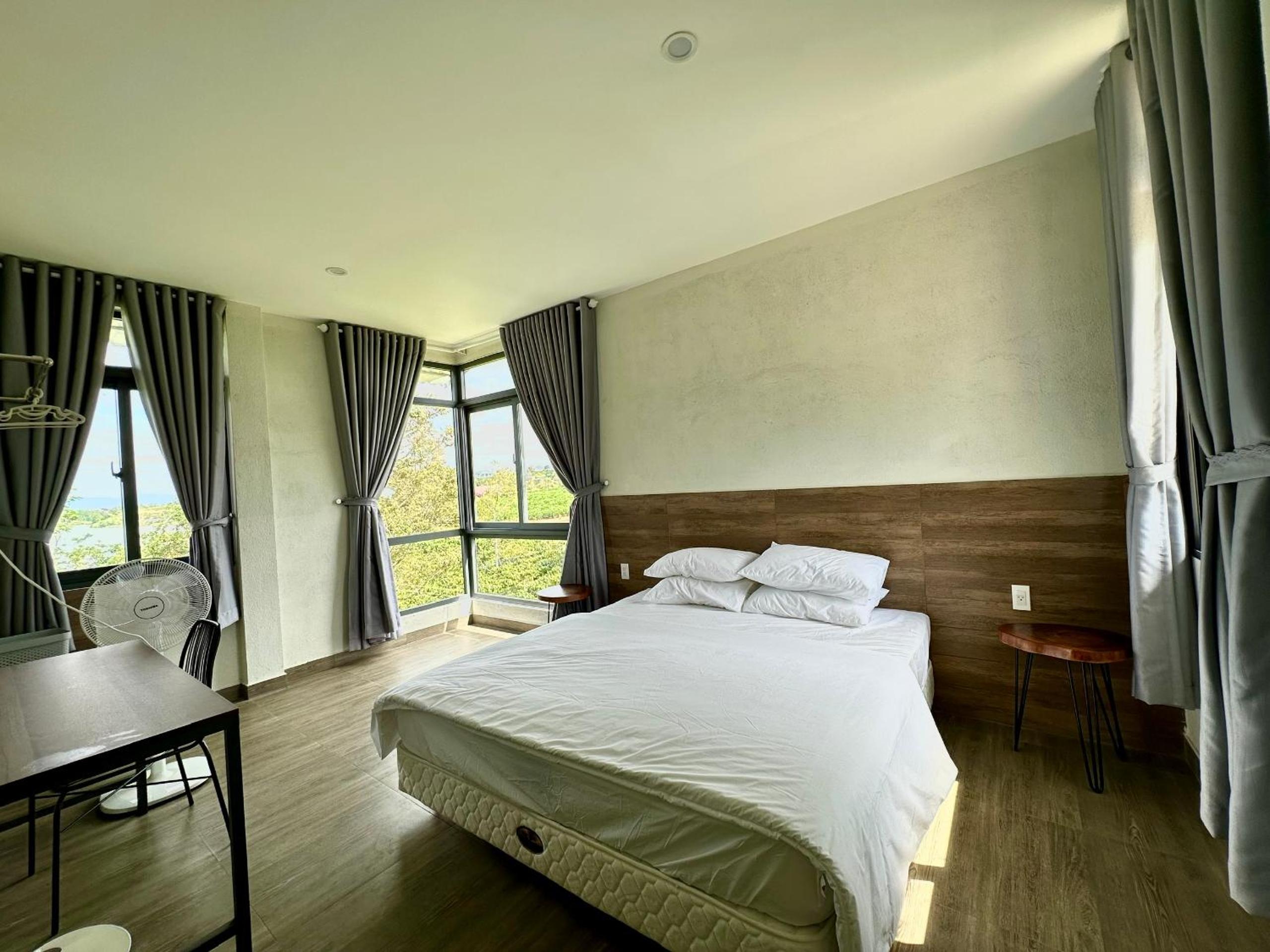 MyGarden Villa Bao Loc Lakeview view 5