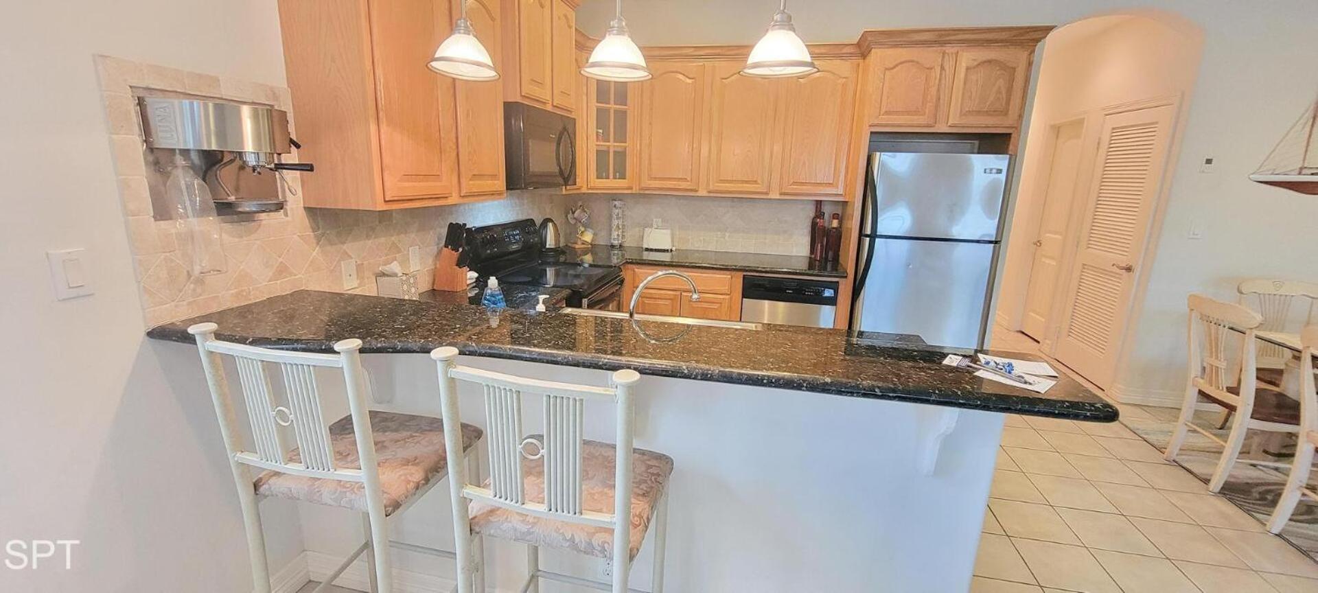 Beach & Palms condo