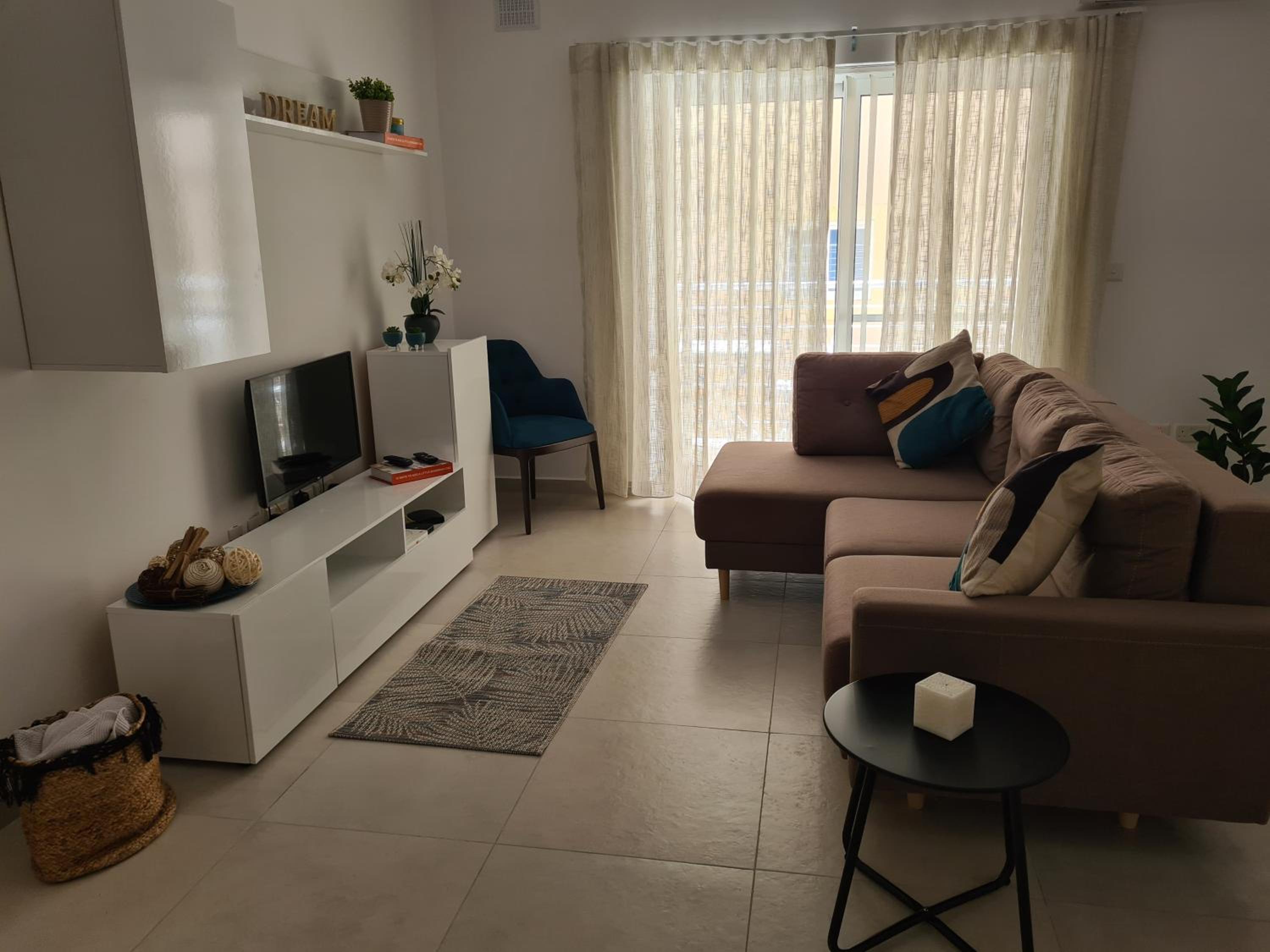 Modern-Studio apartment in Qawra Malta photo 4