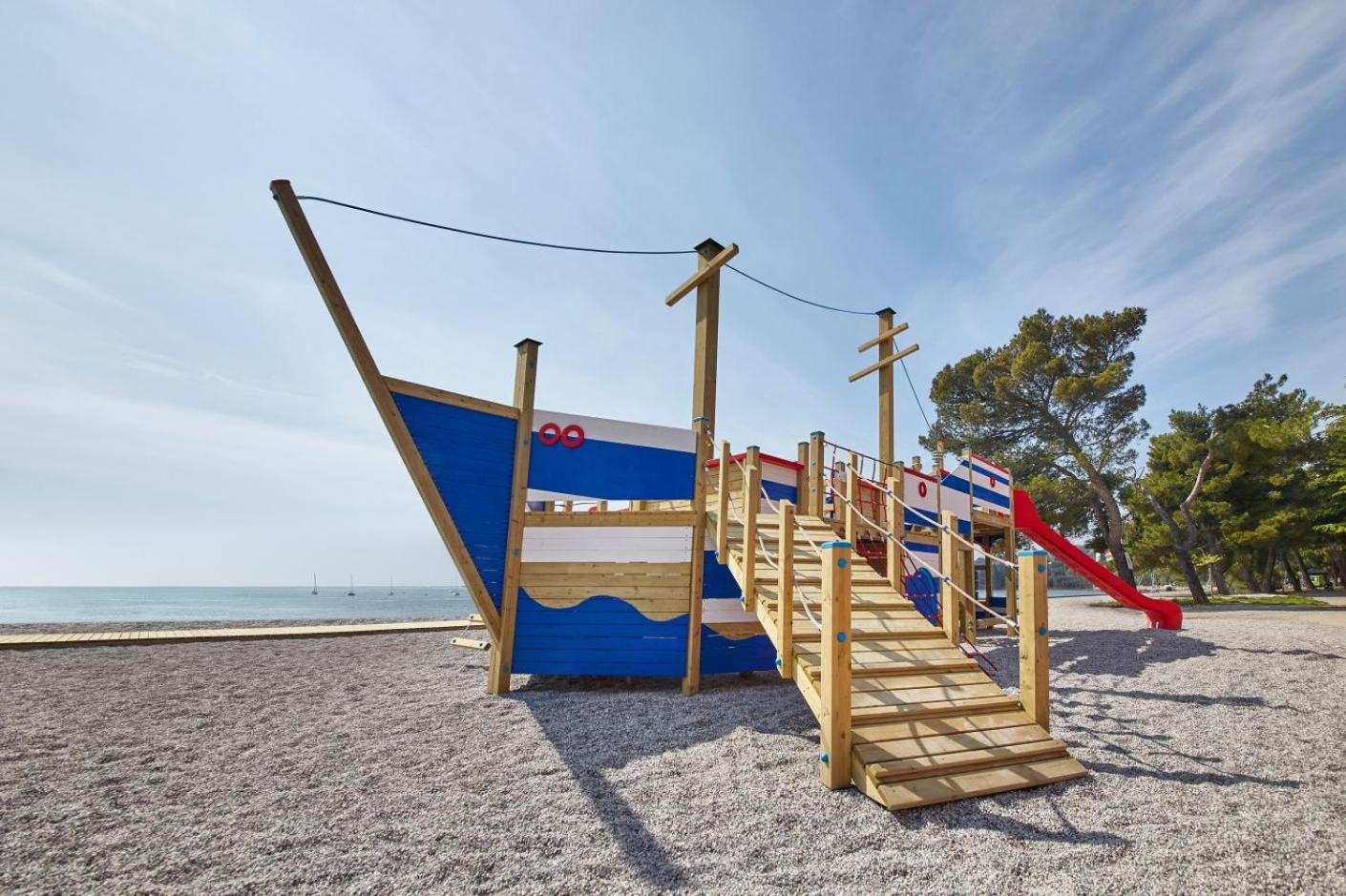 LUNA Quiet Retreat, Close to Koper, AirCon, Parking
