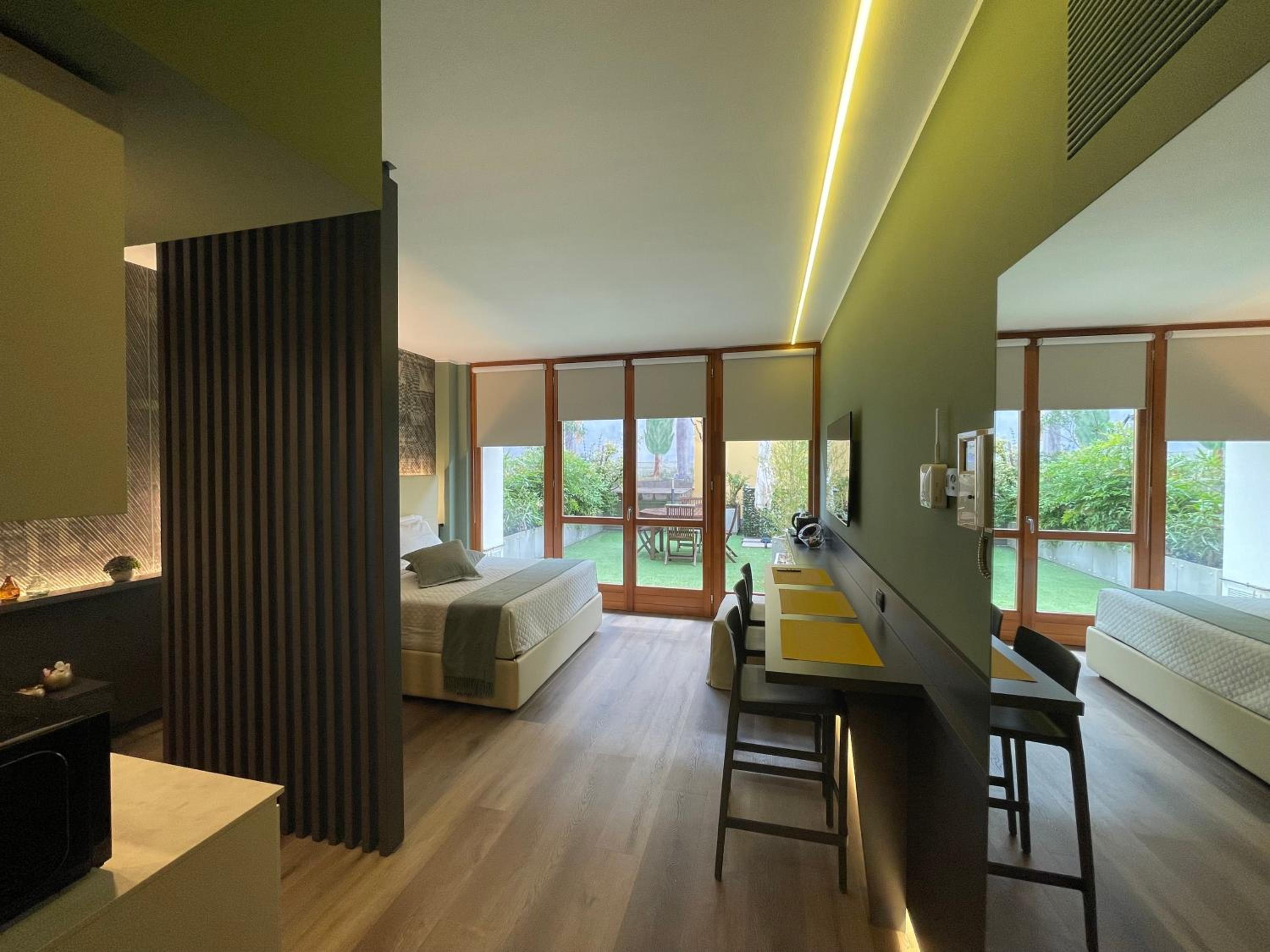 hotel room