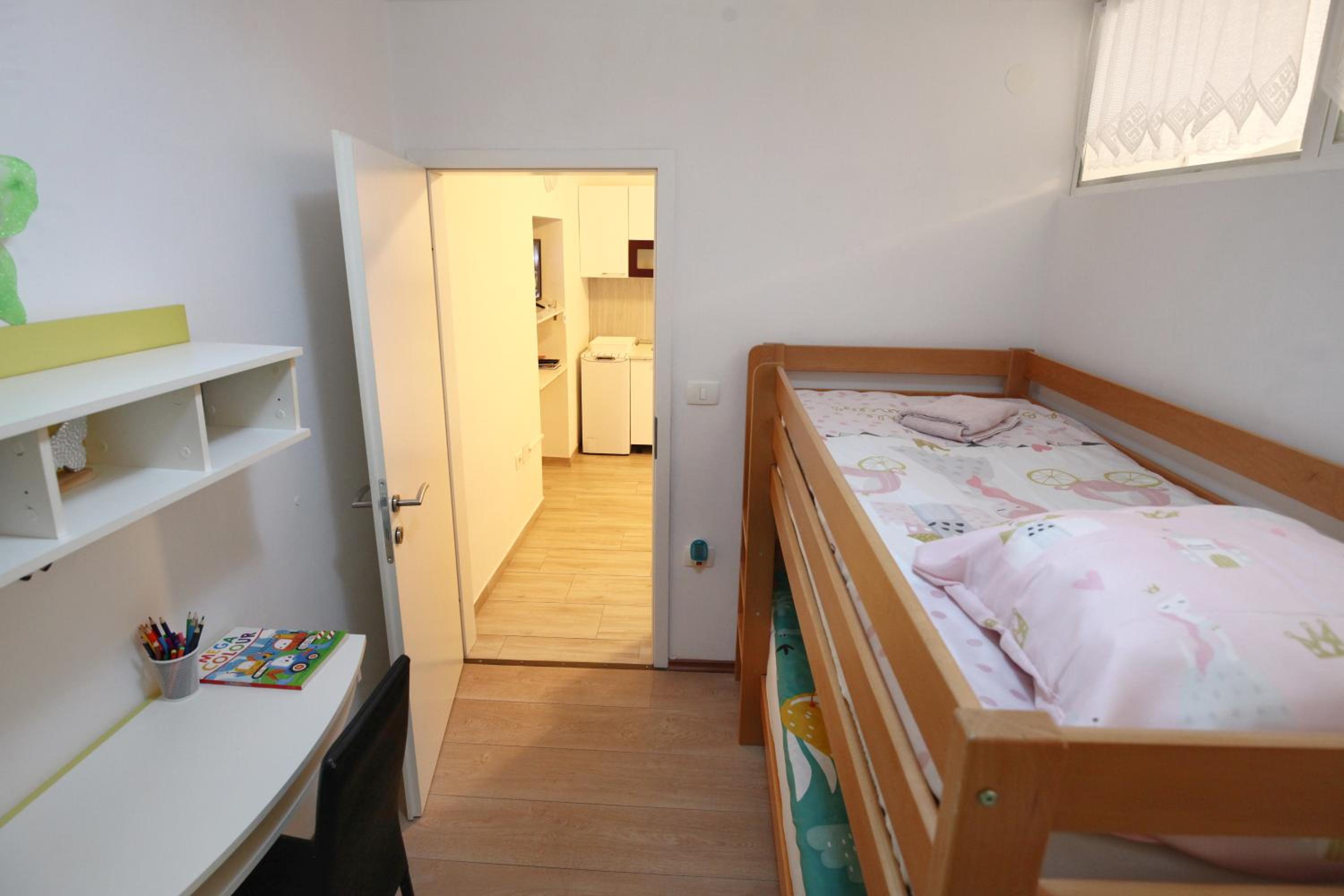 LUNA Quiet Retreat, Close to Koper, AirCon, Parking