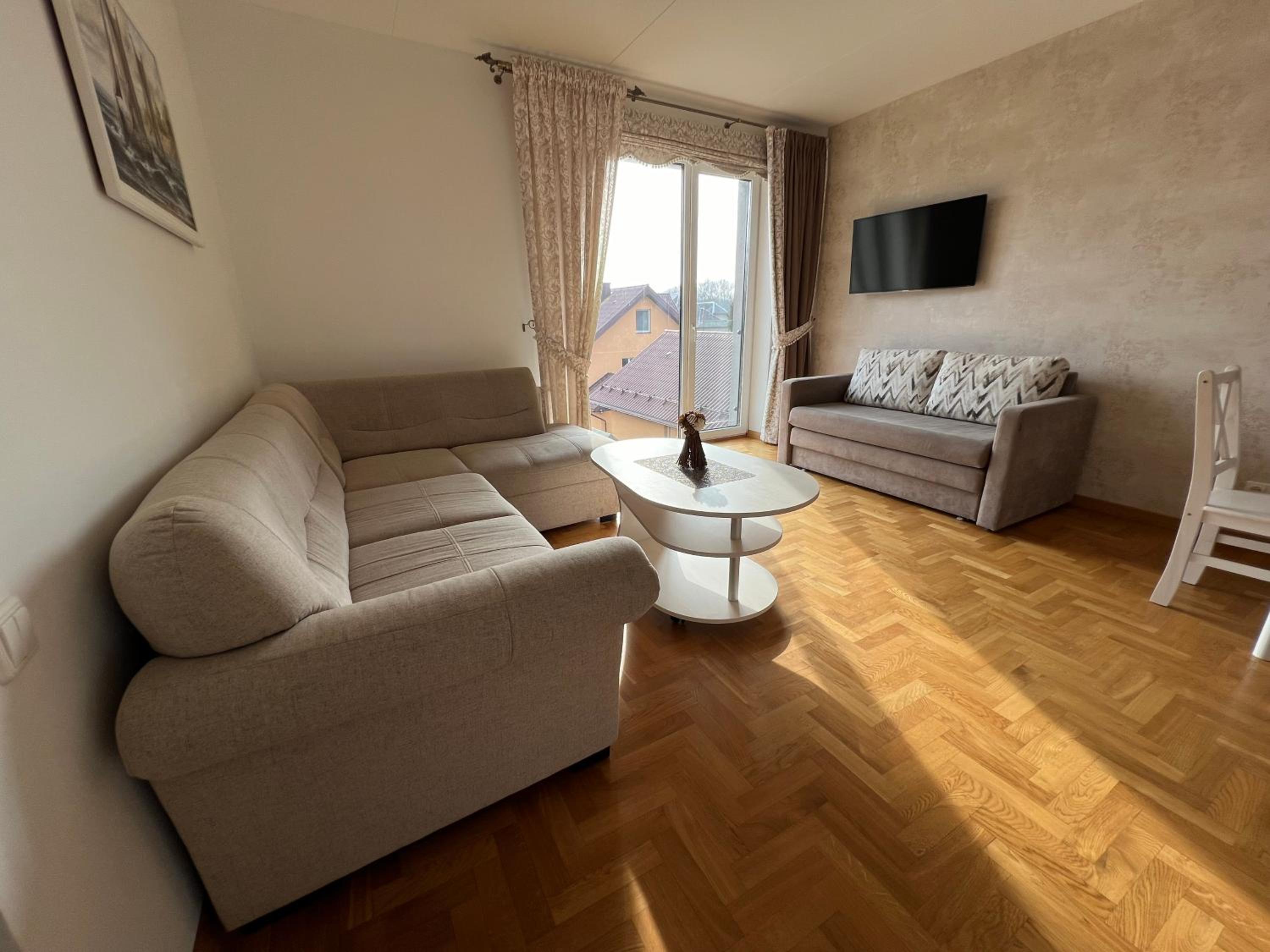 Glamour central apartments view 3