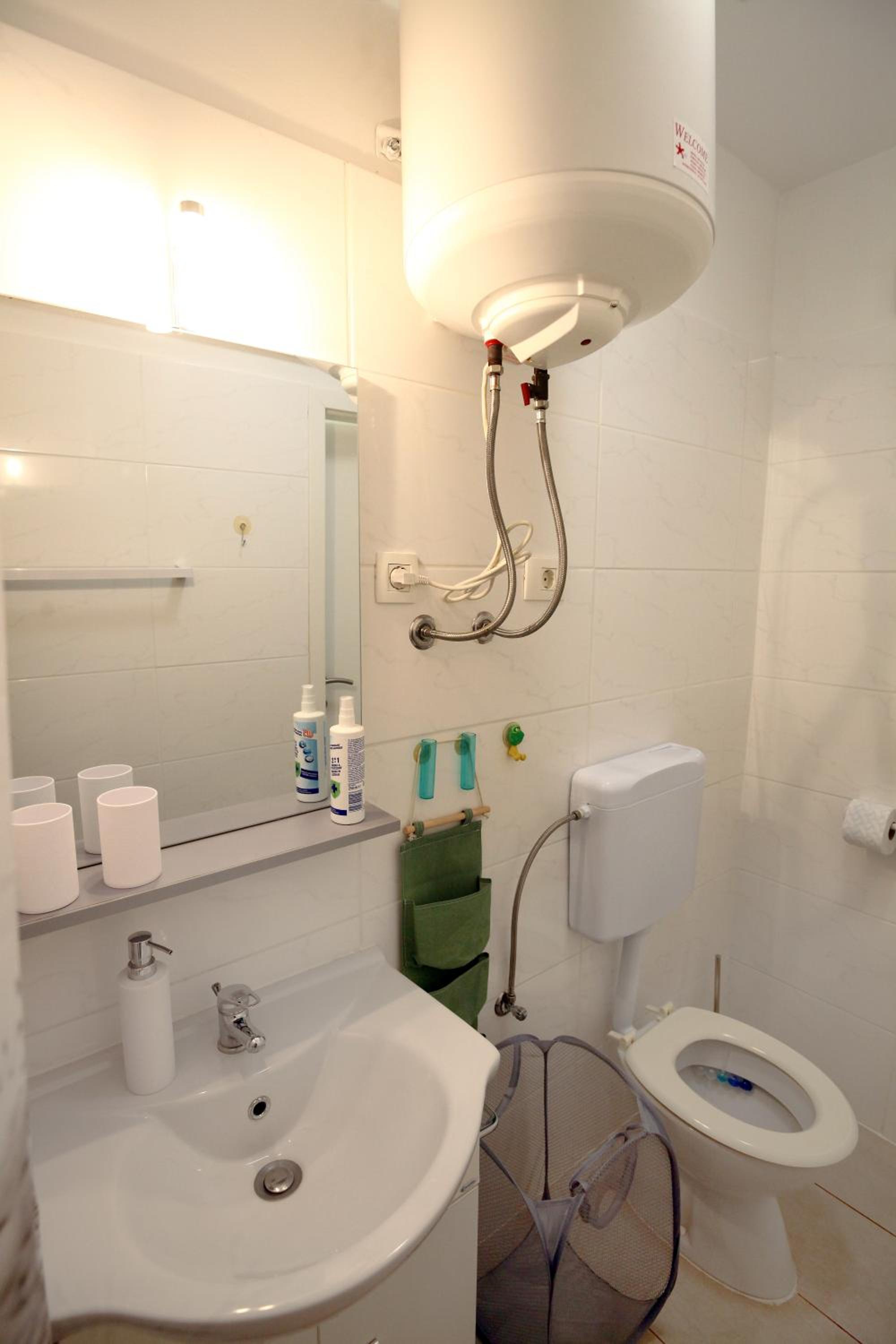 LUNA Quiet Retreat, Close to Koper, AirCon, Parking