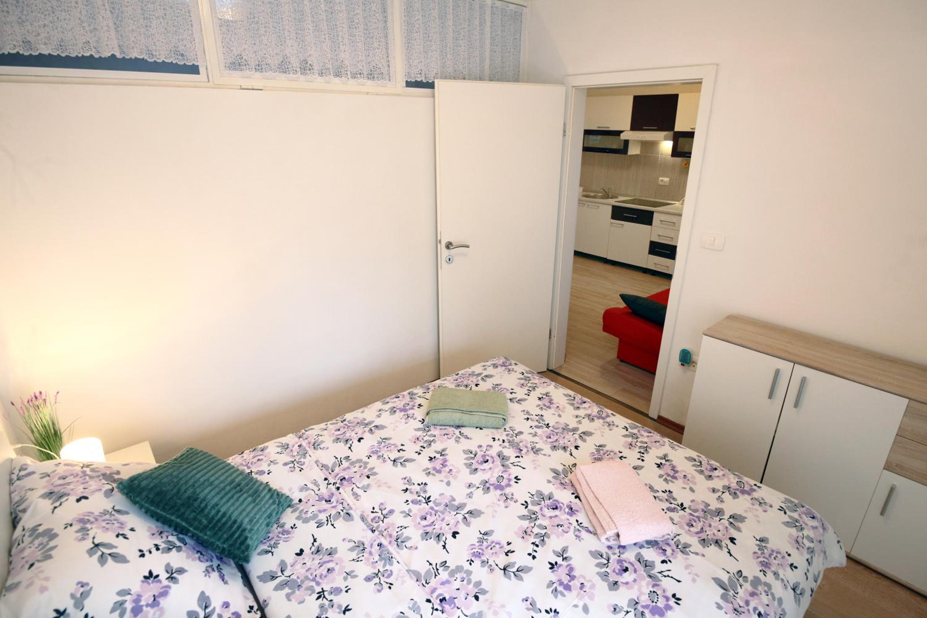 LUNA Quiet Retreat, Close to Koper, AirCon, Parking