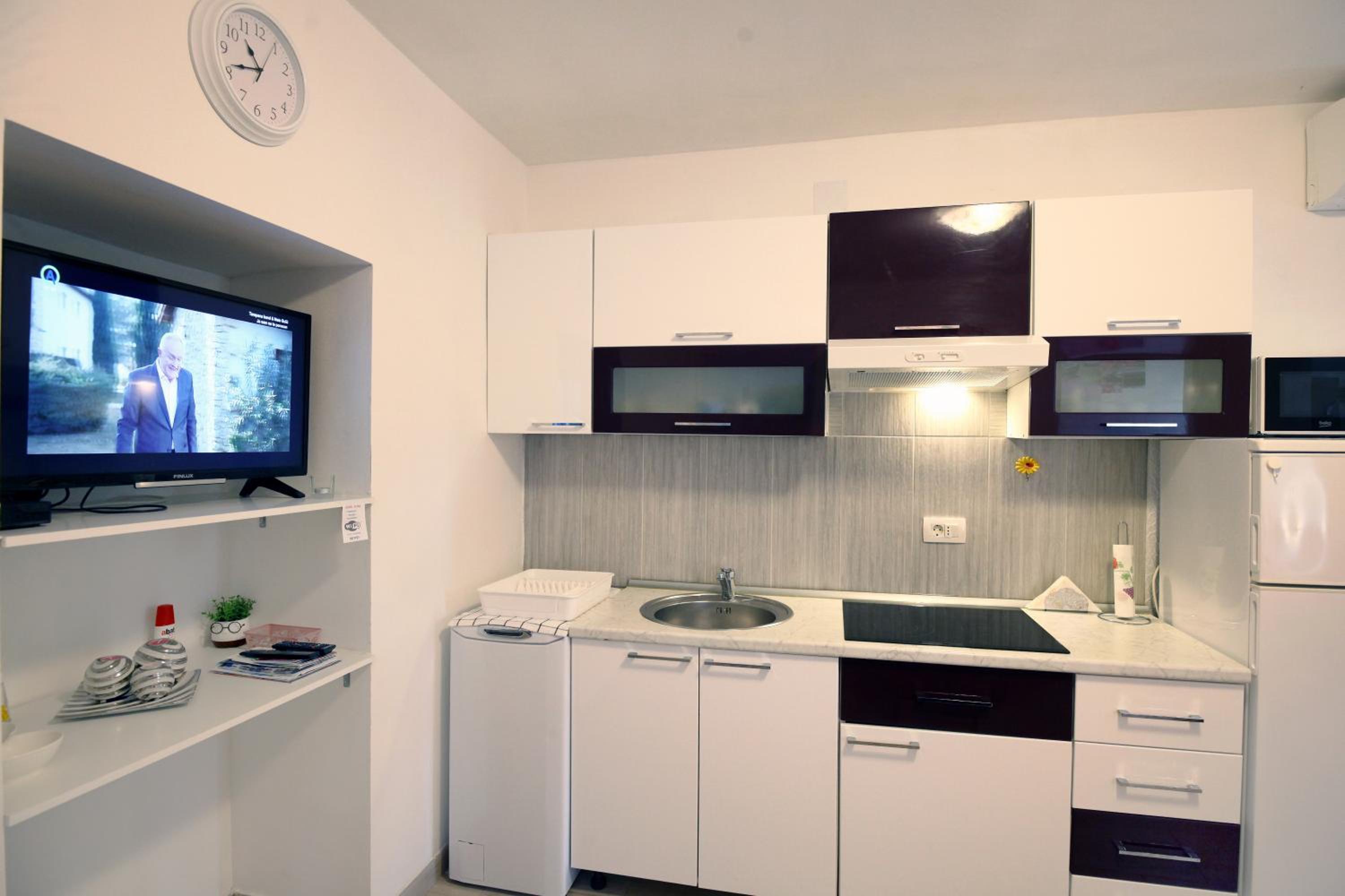 LUNA Quiet Retreat, Close to Koper, AirCon, Parking