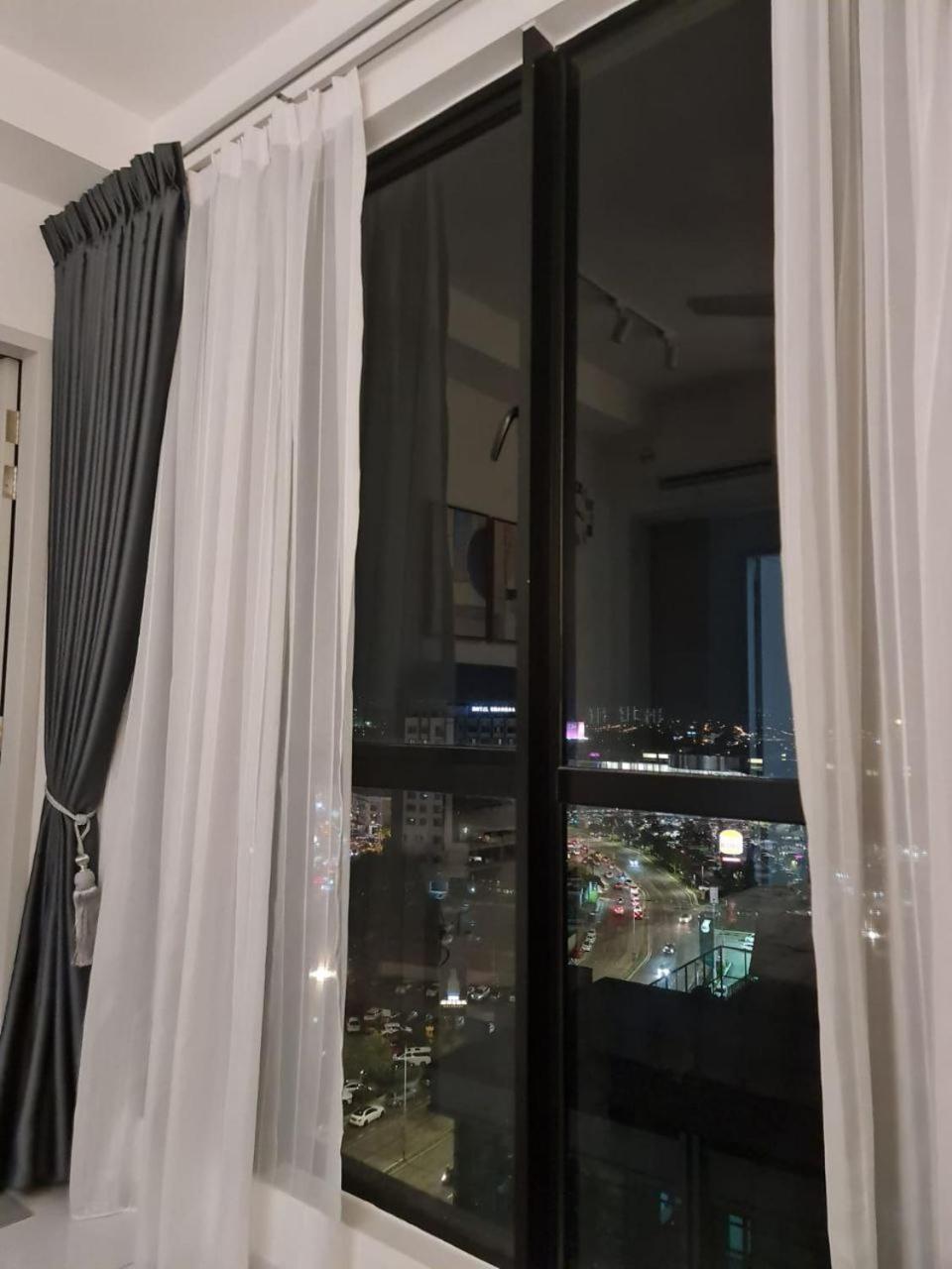 Sky Tree Serviced Apartment at Bukit Indah With Netflix