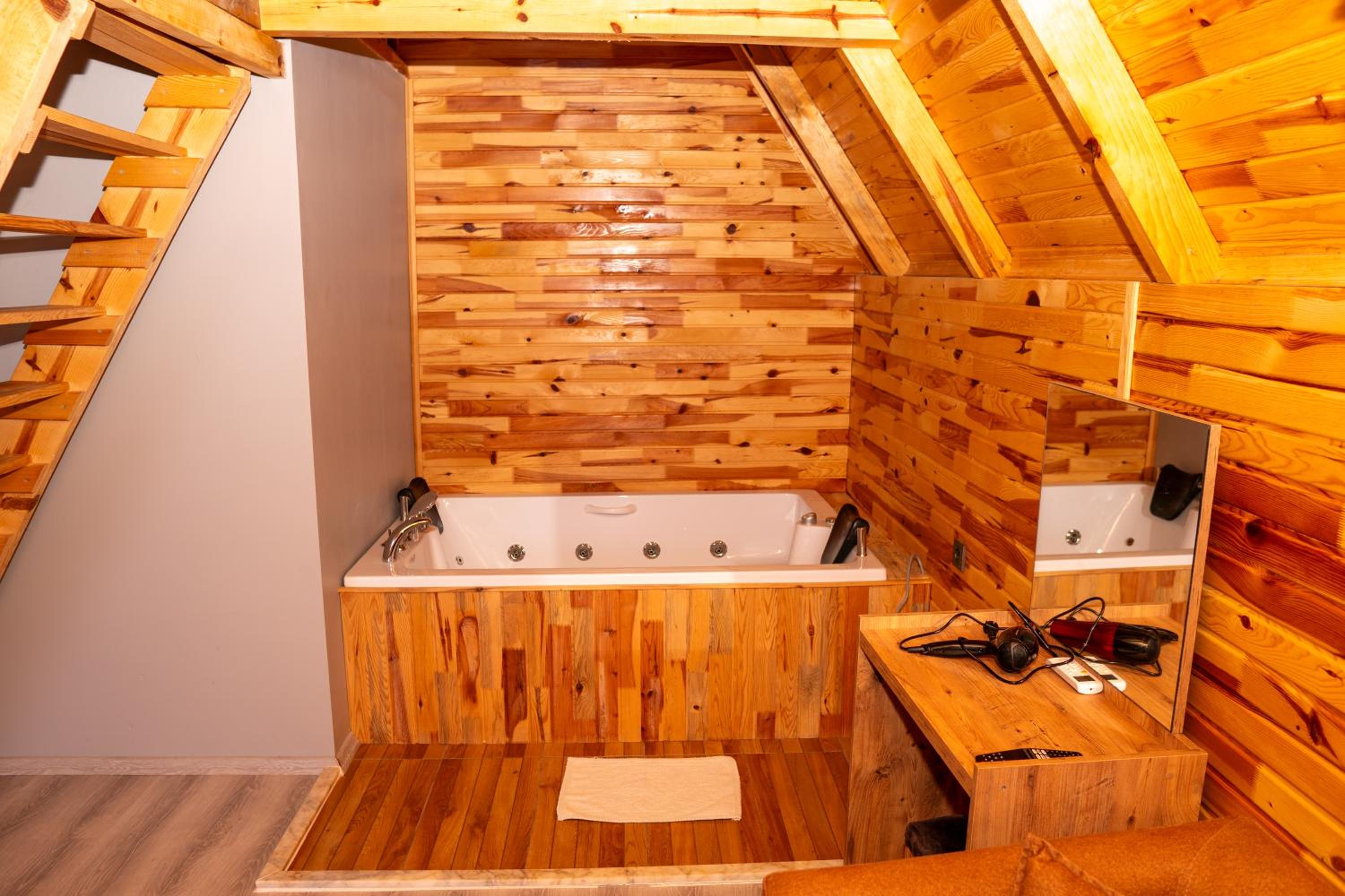 Photo 16