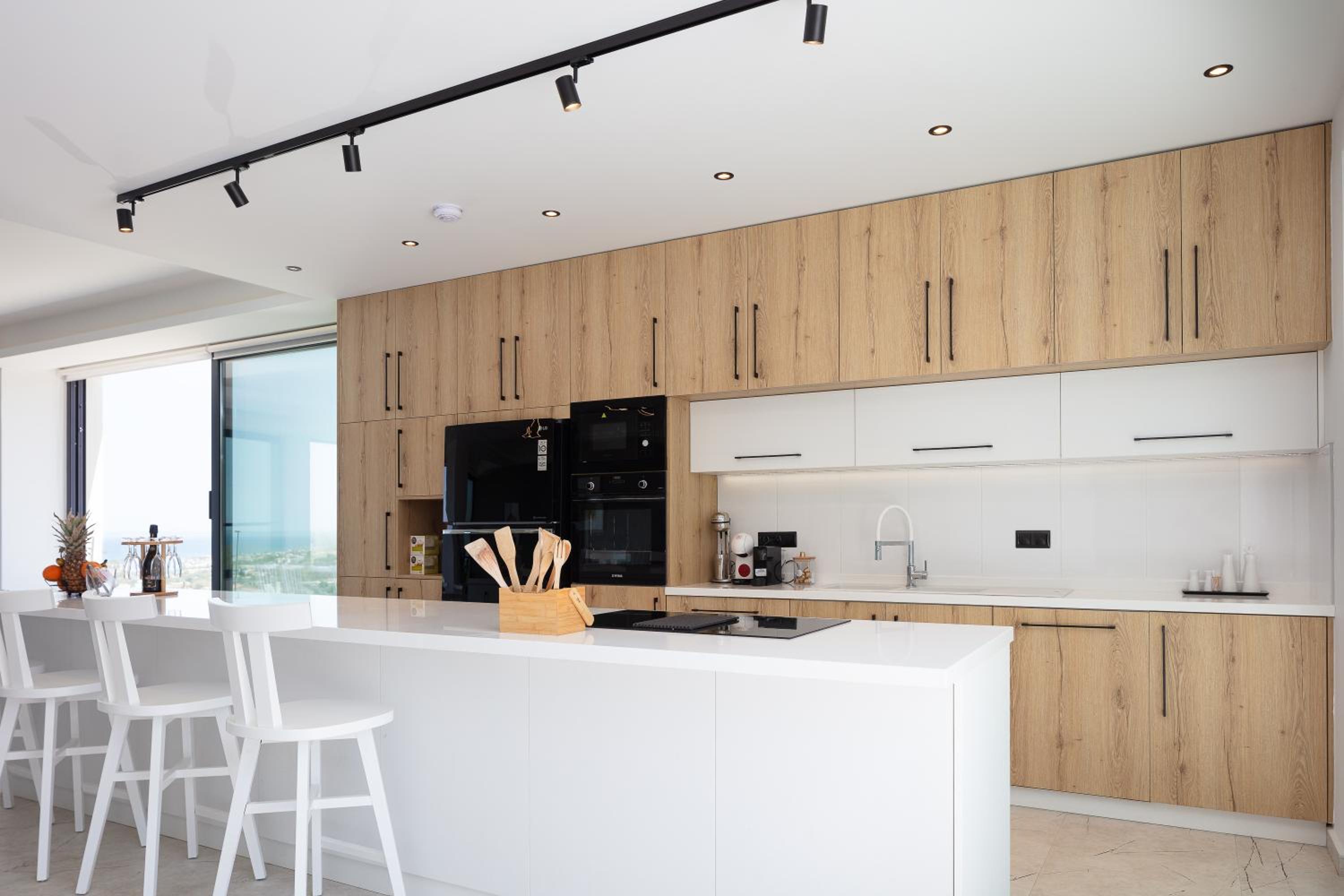 Nomadic Villa - Perpetual motion by etouri