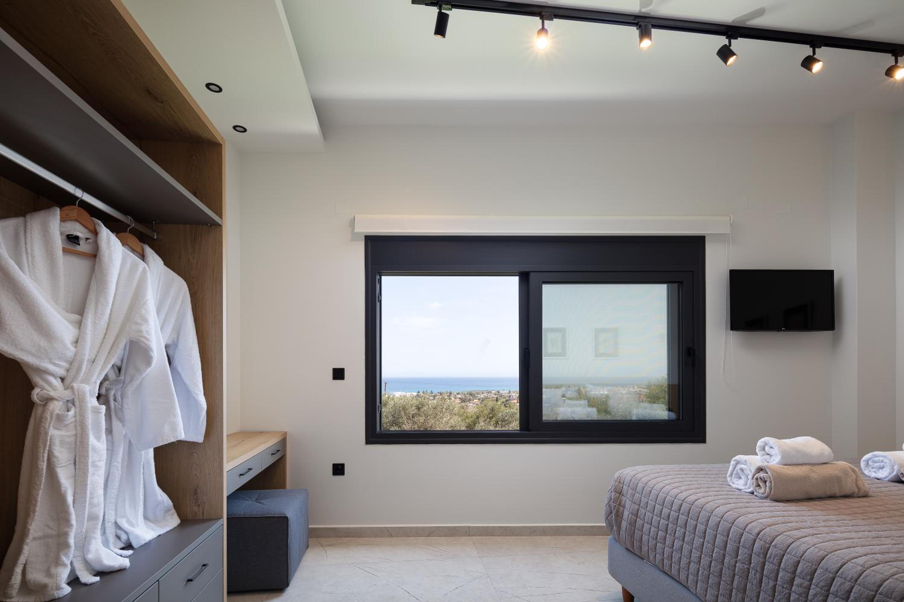 Nomadic Villa - Perpetual motion by etouri
