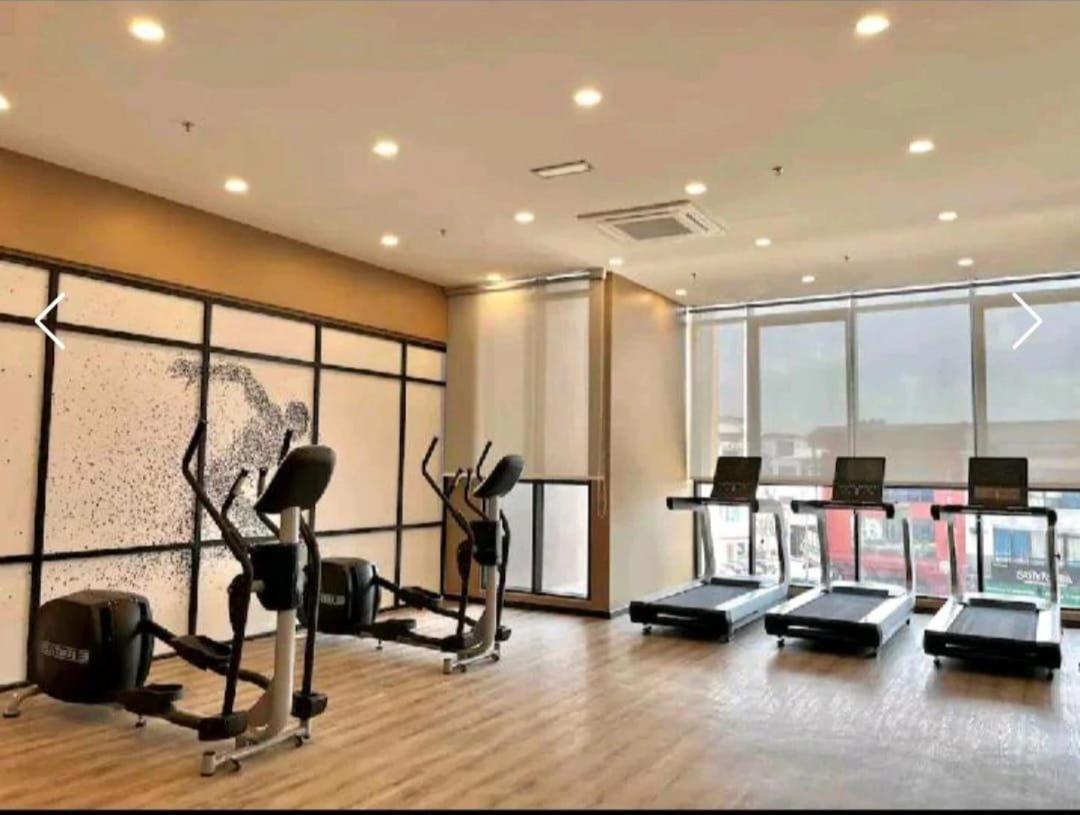 Sky Tree Serviced Apartment at Bukit Indah With Netflix