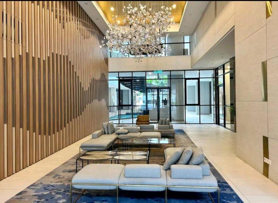 Sky Tree Serviced Apartment at Bukit Indah With Netflix
